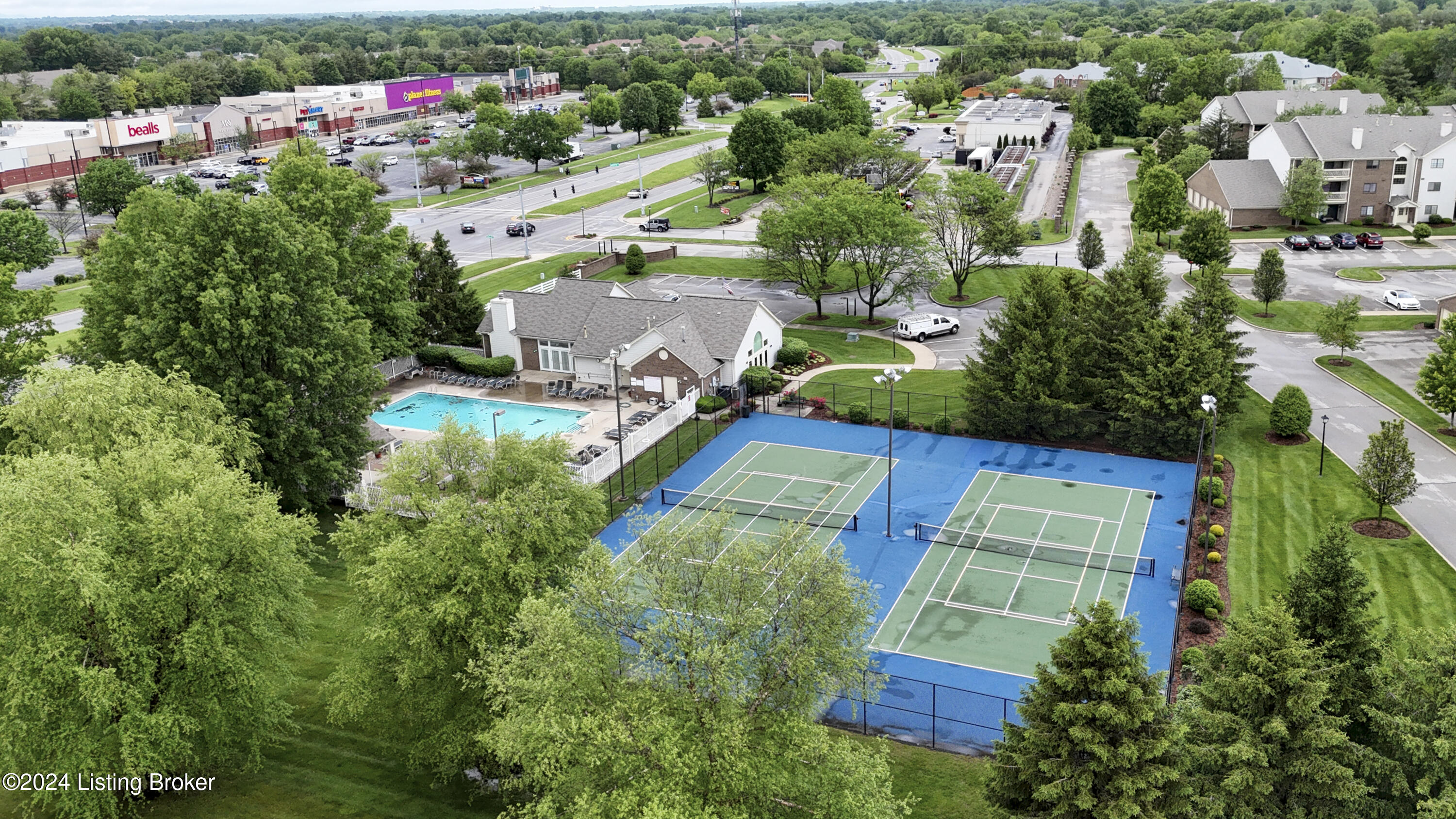 3805 Yardley Ct 205
