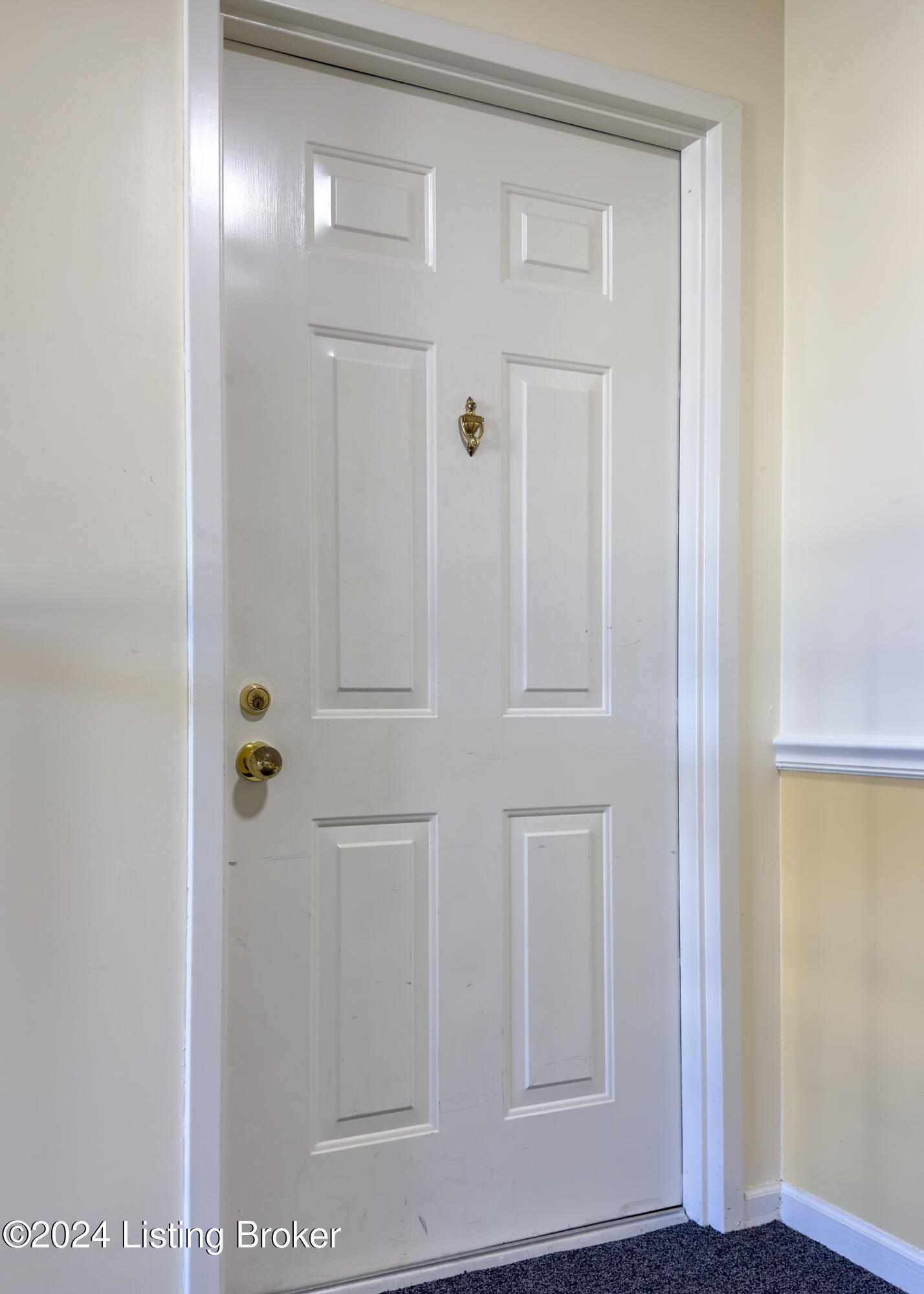 3805 Yardley Ct 205