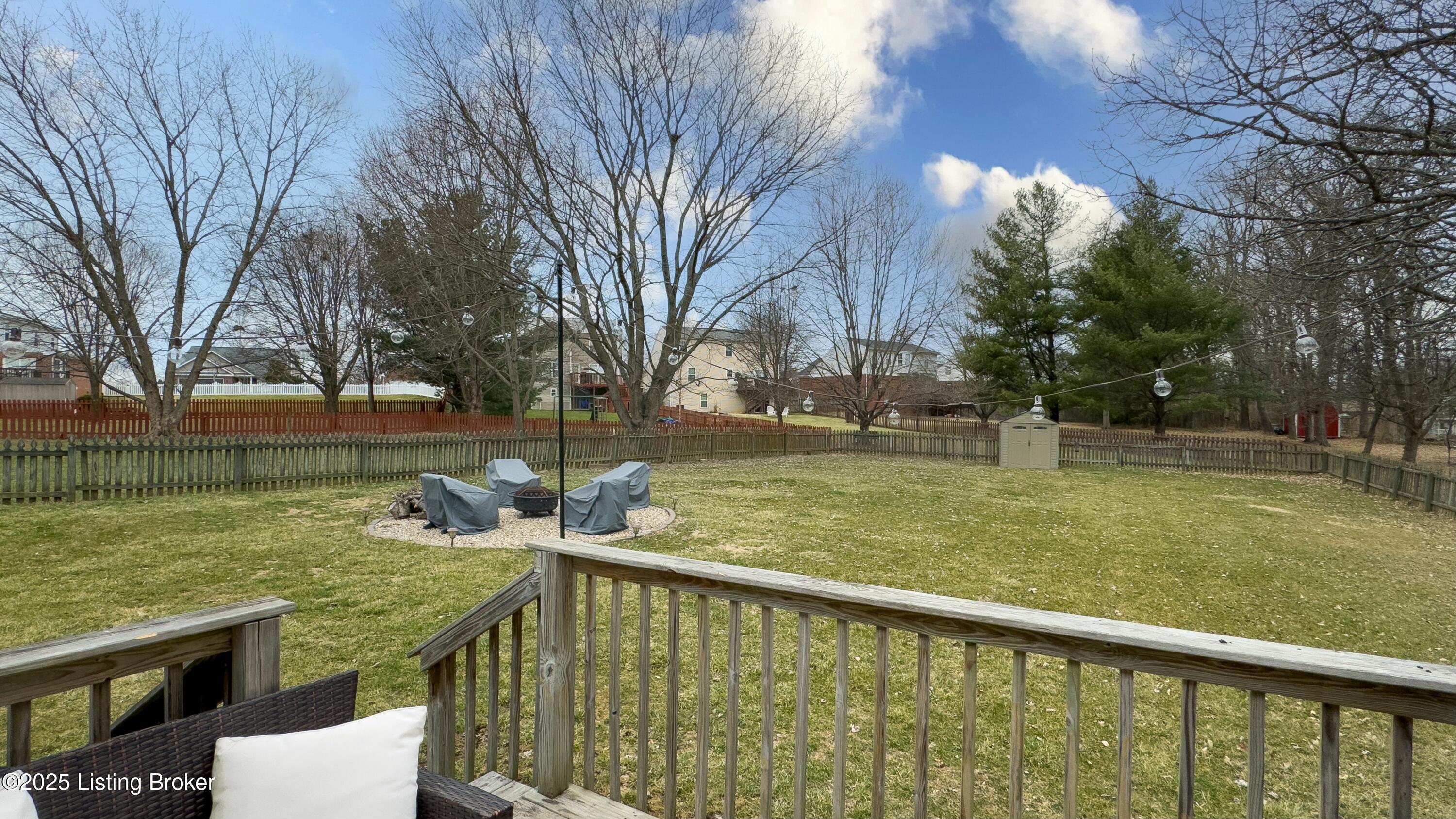 11817 Halifax Dr