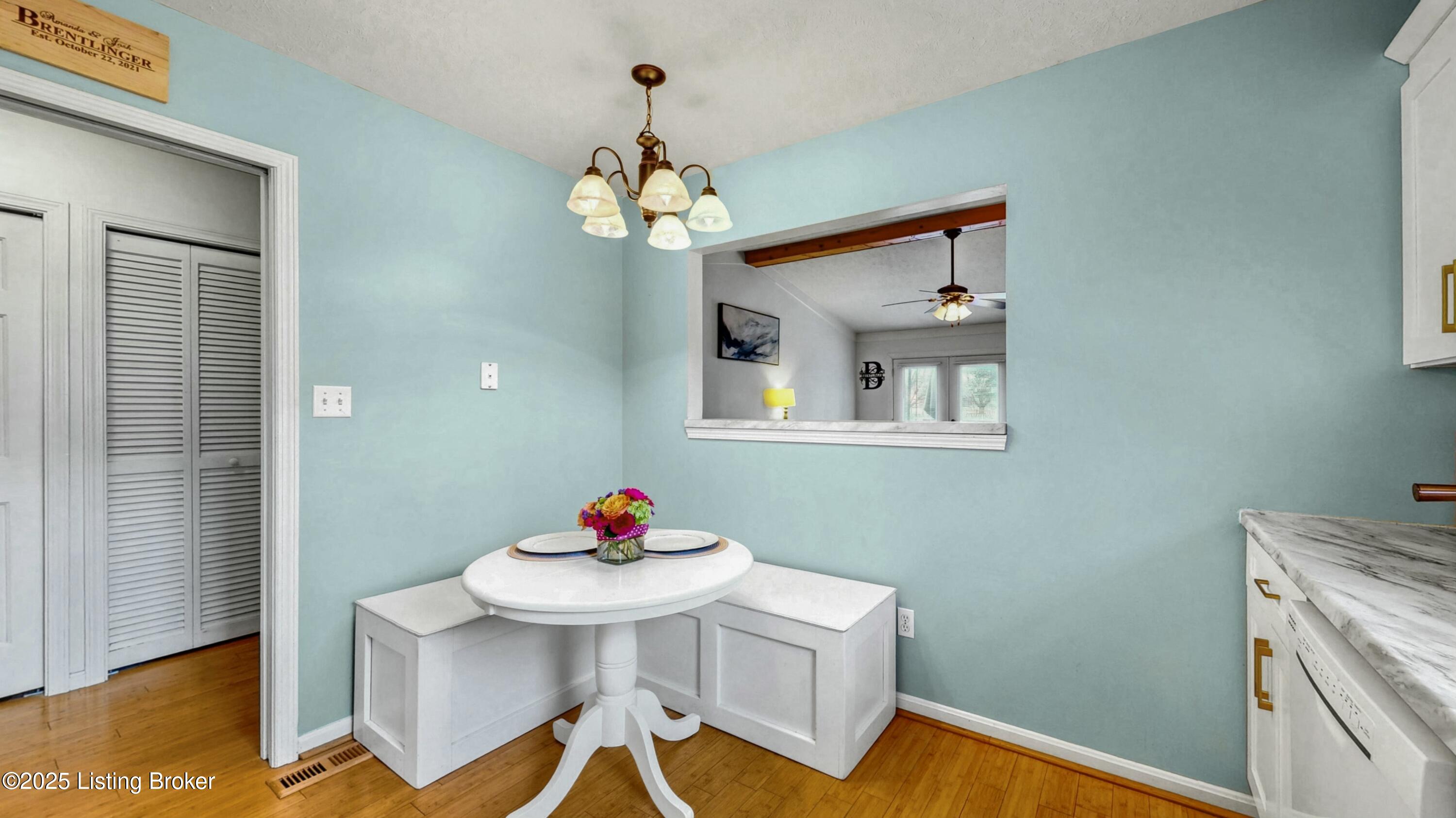11817 Halifax Dr