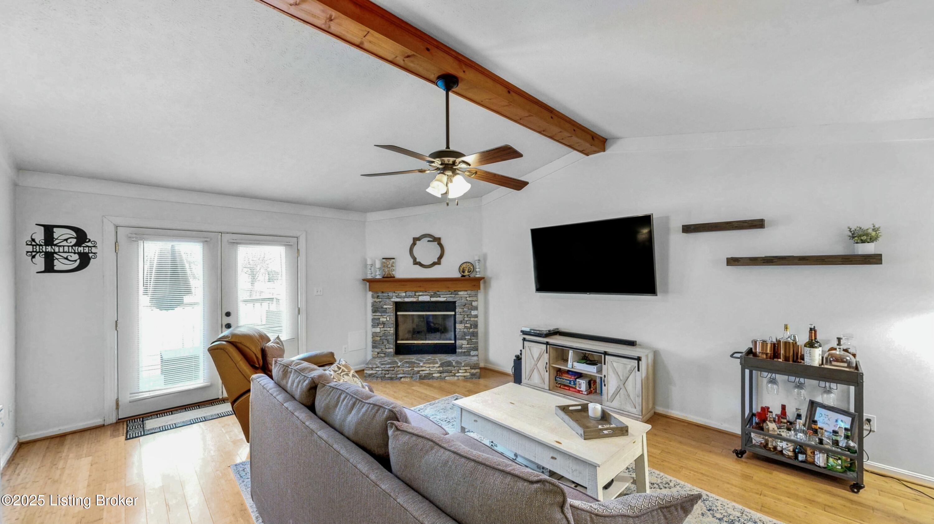 11817 Halifax Dr