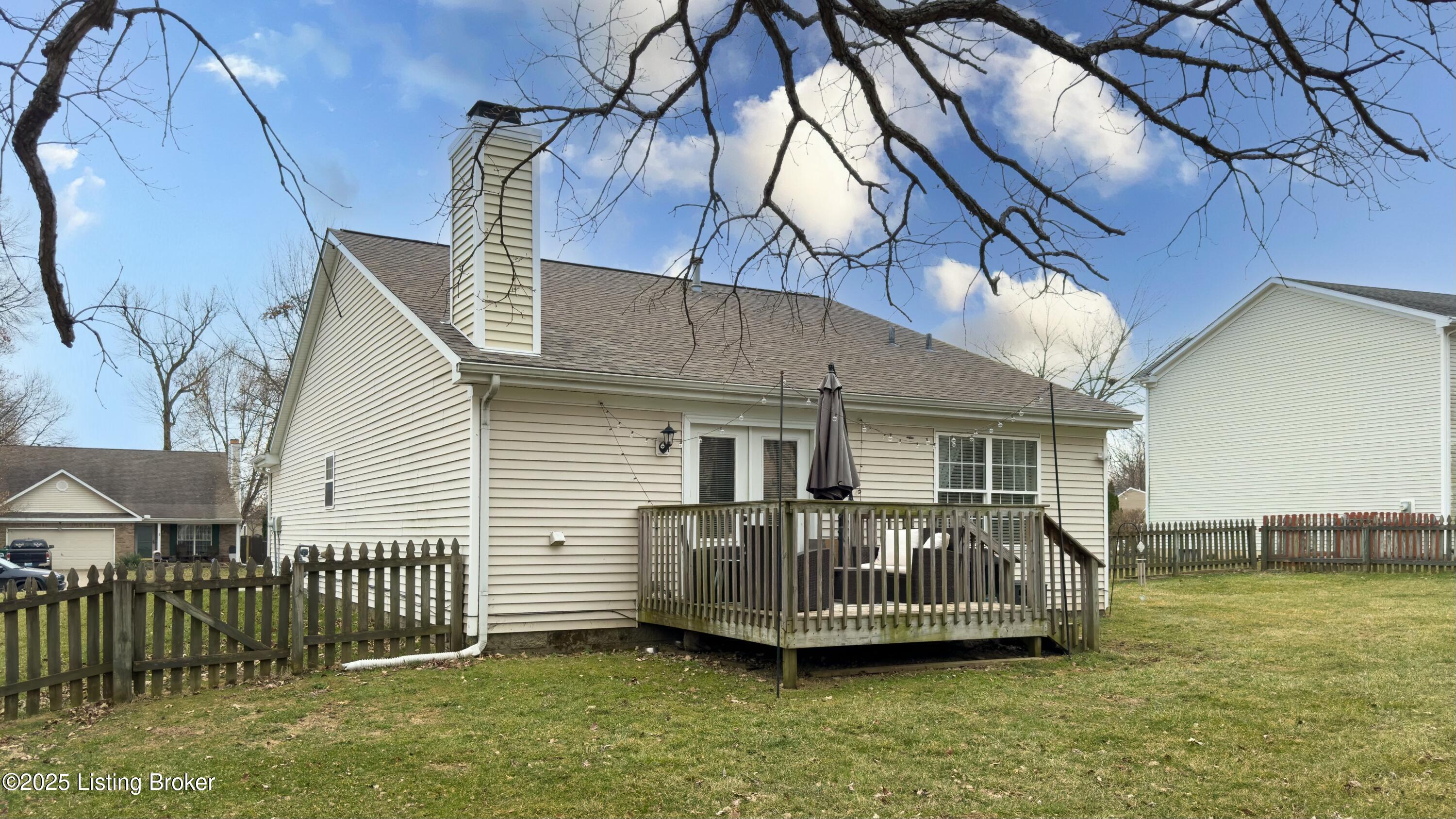 11817 Halifax Dr