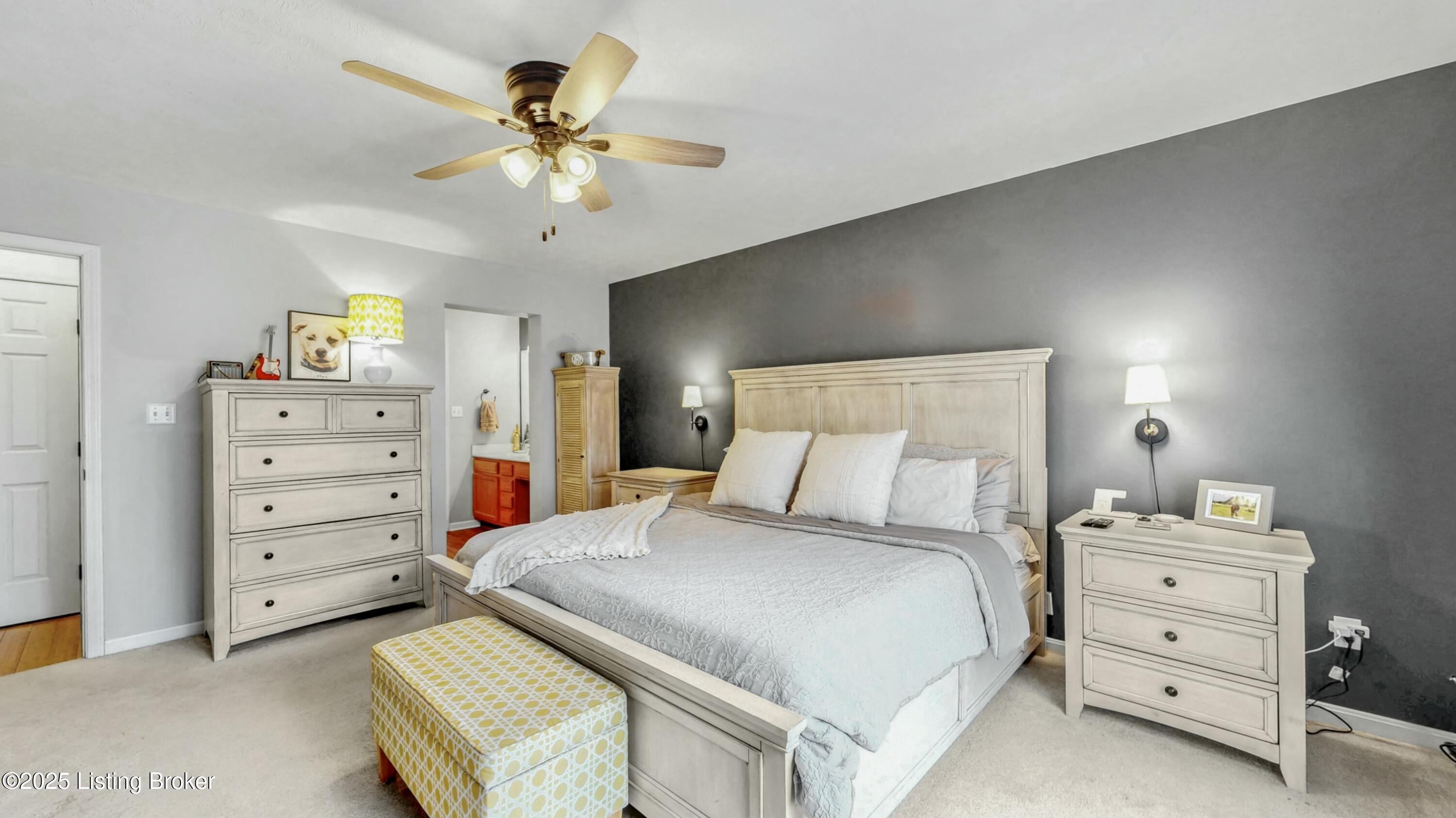 11817 Halifax Dr