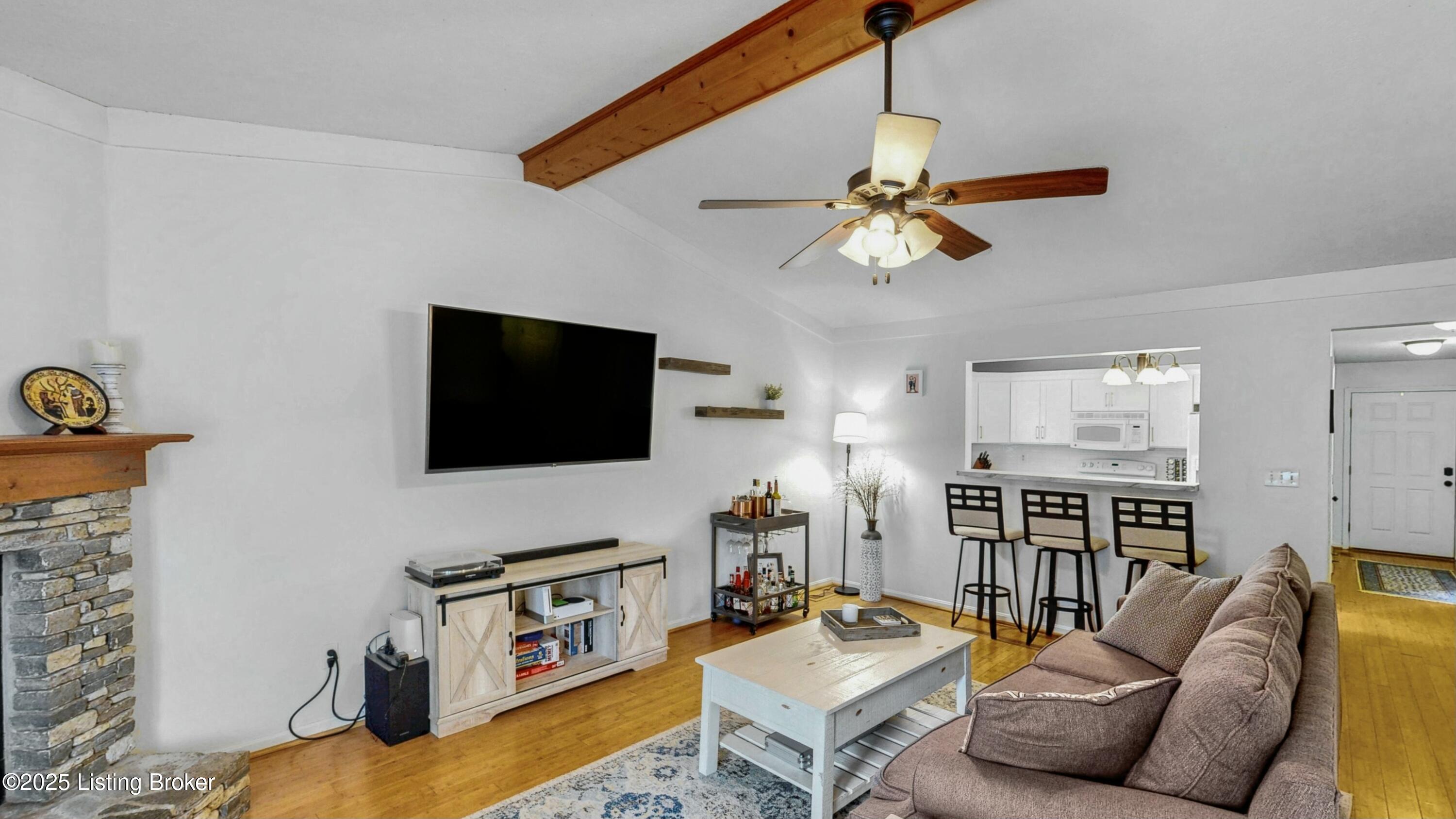 11817 Halifax Dr