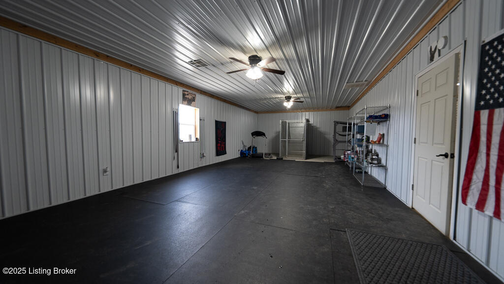 1885 Ashes Creek Rd
