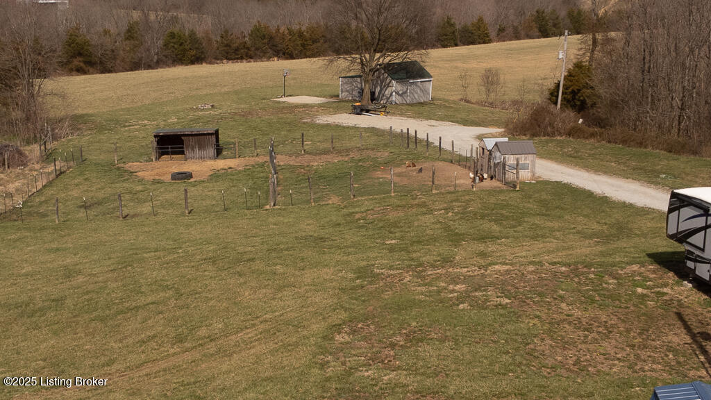 1885 Ashes Creek Rd