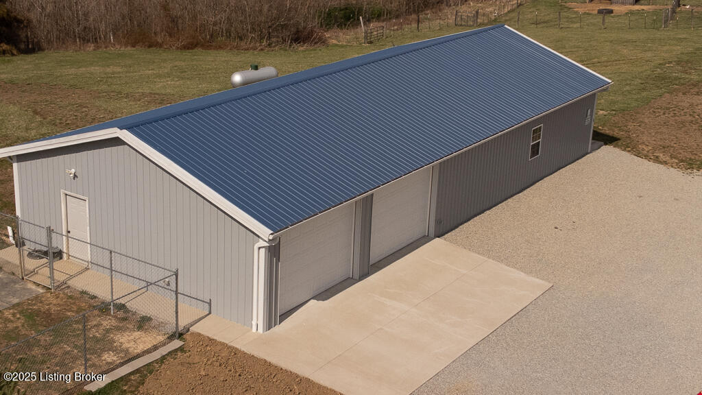 1885 Ashes Creek Rd