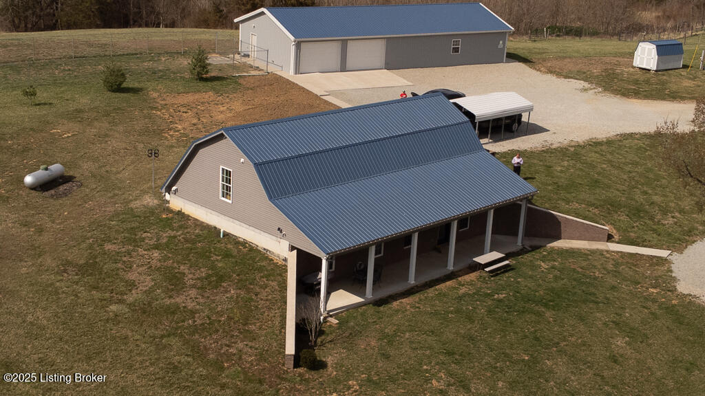 1885 Ashes Creek Rd