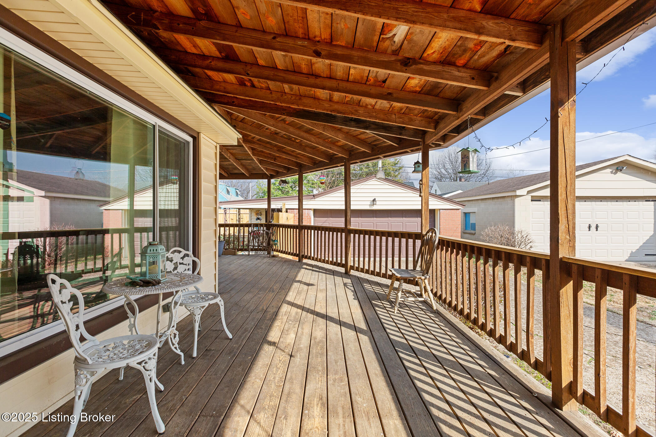 4507 Meridale Ave
