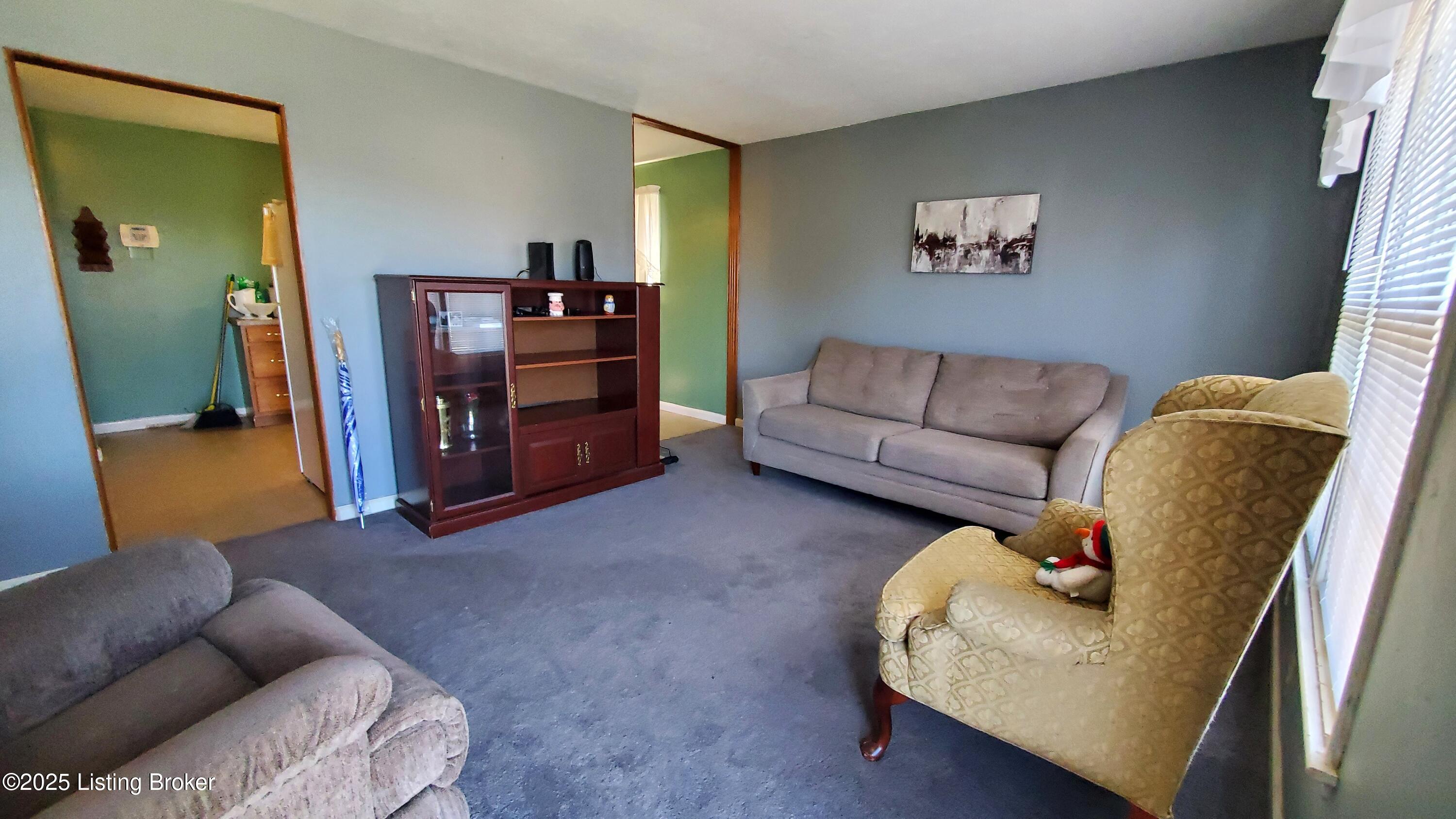 9711 Lancewood Rd