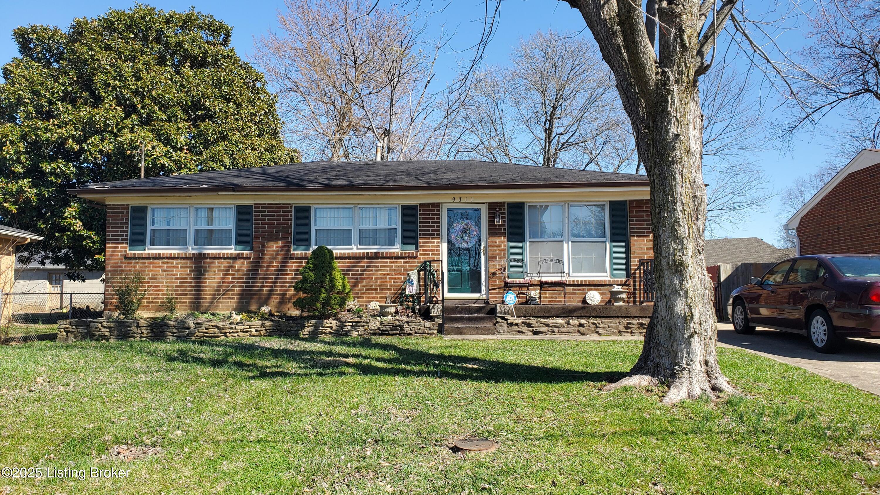 9711 Lancewood Rd