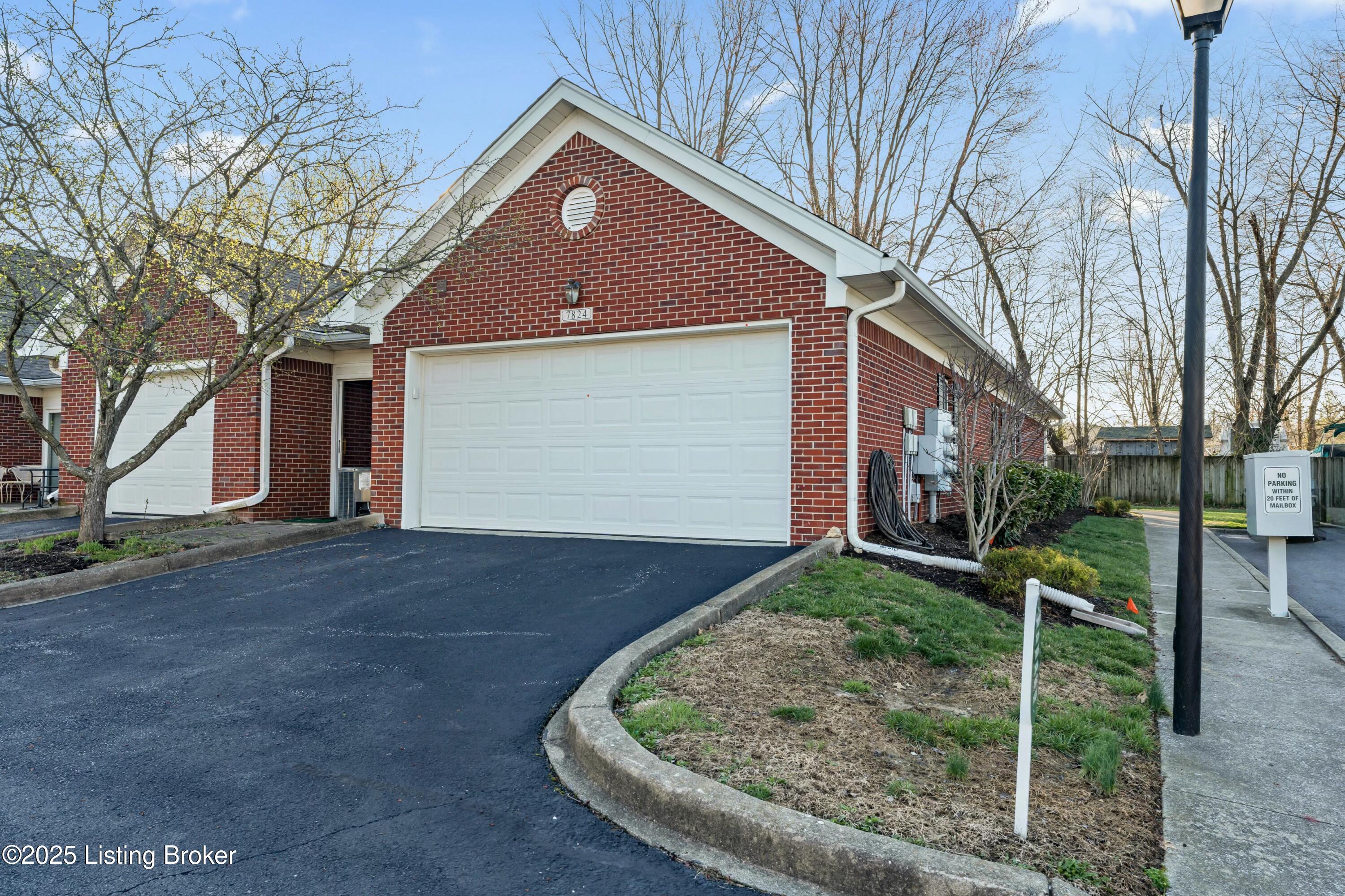 7824 Turtle Run Ct