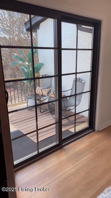 3122 Sunny Ln
