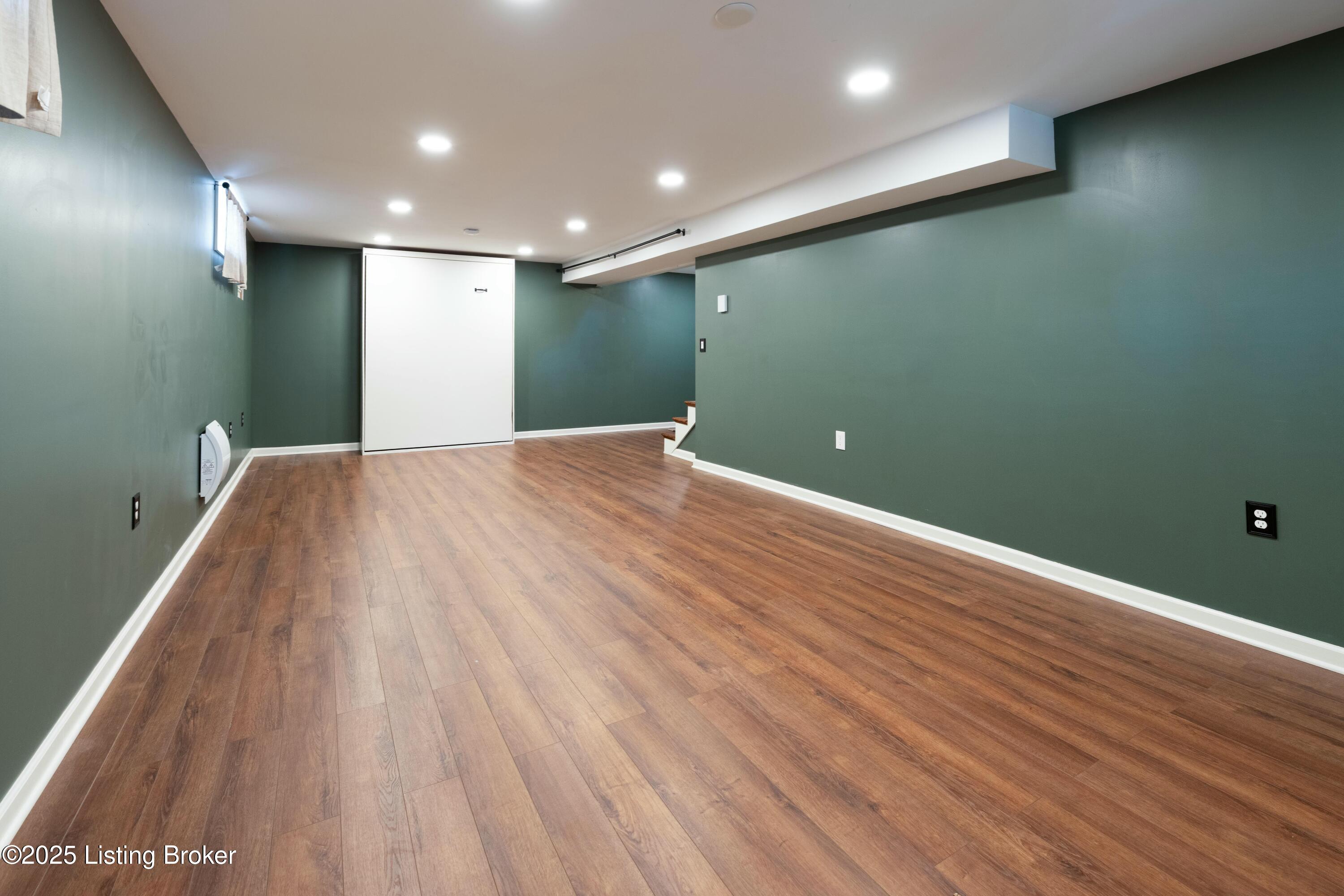 2209 Douglass Woods Ct