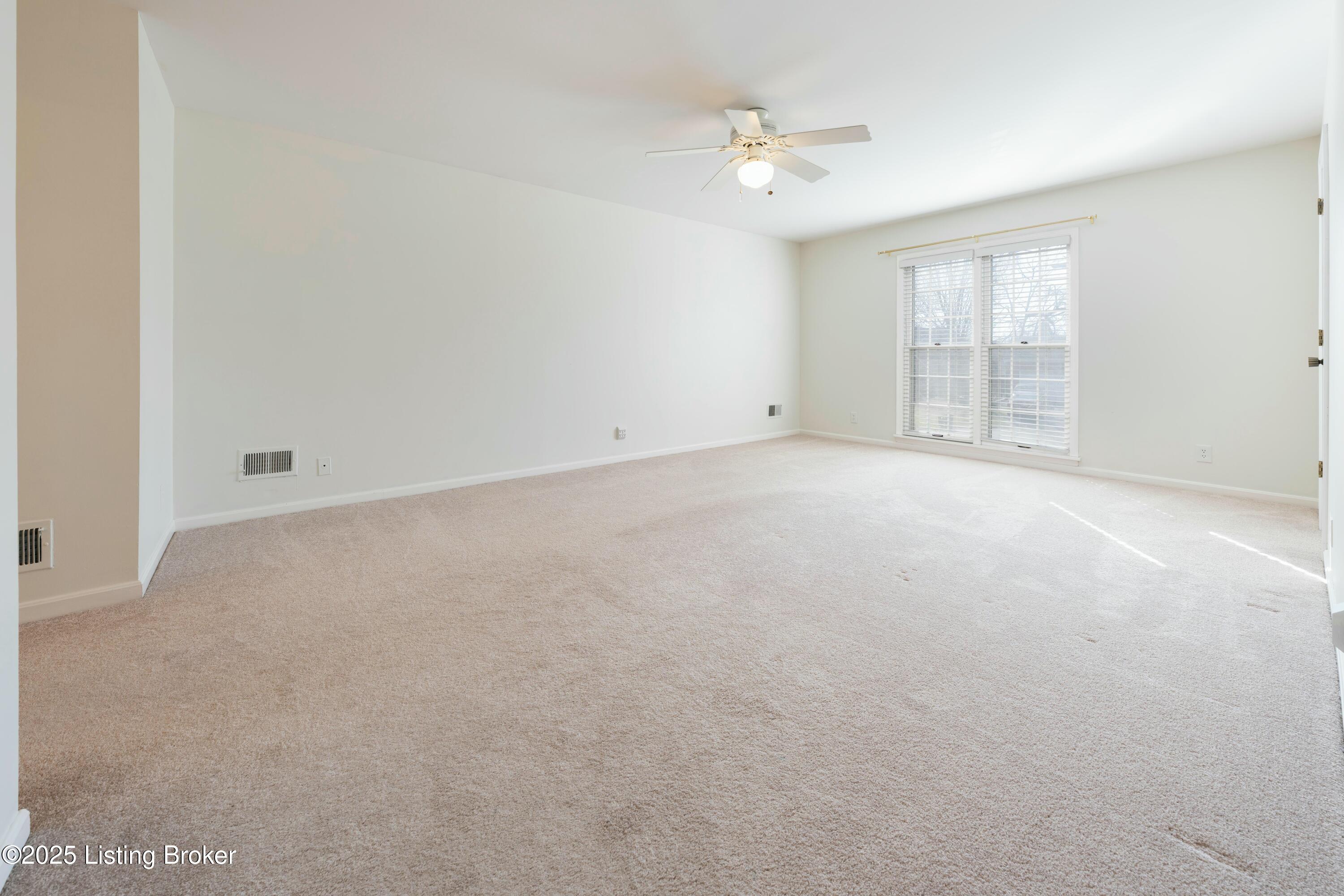 2209 Douglass Woods Ct