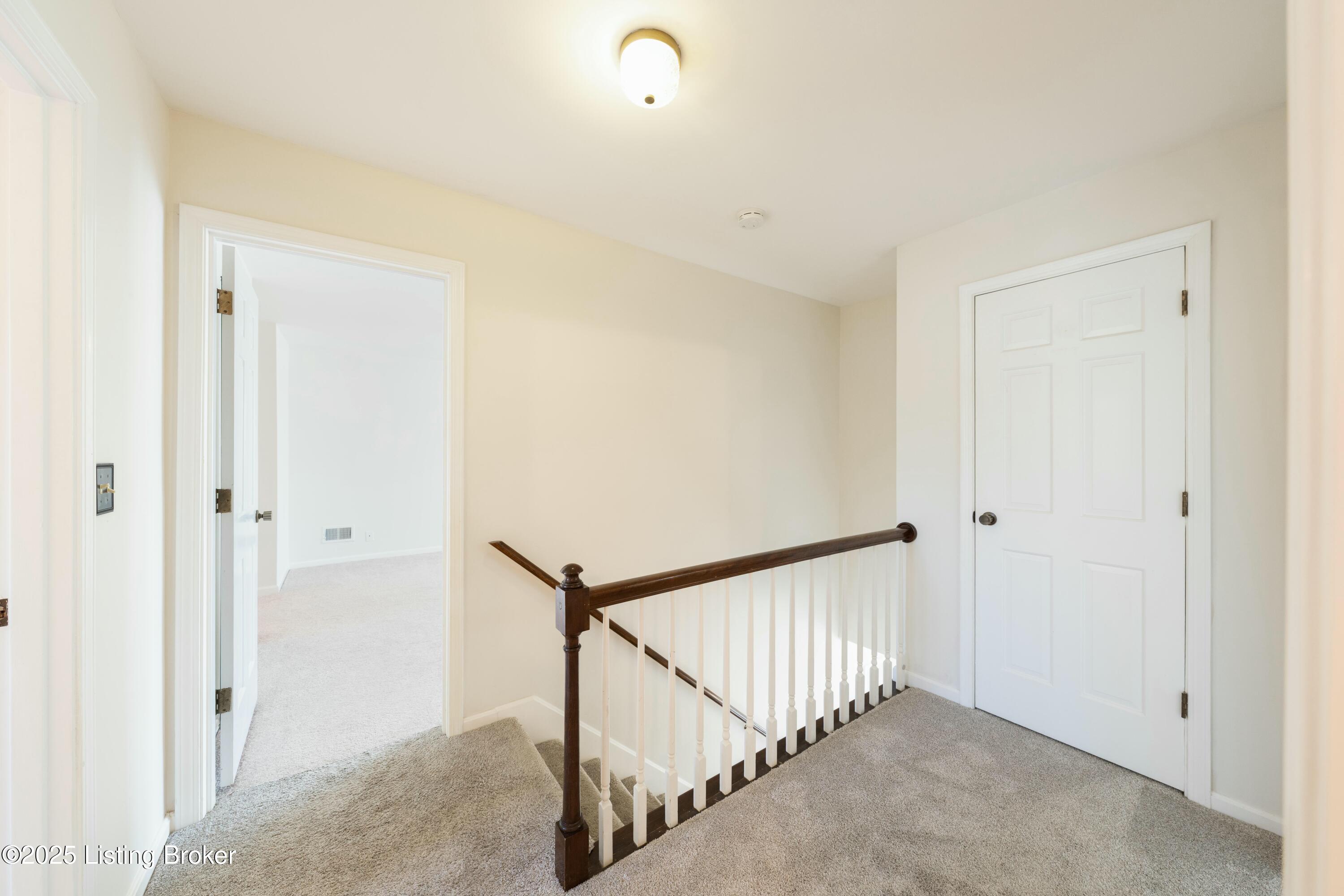 2209 Douglass Woods Ct