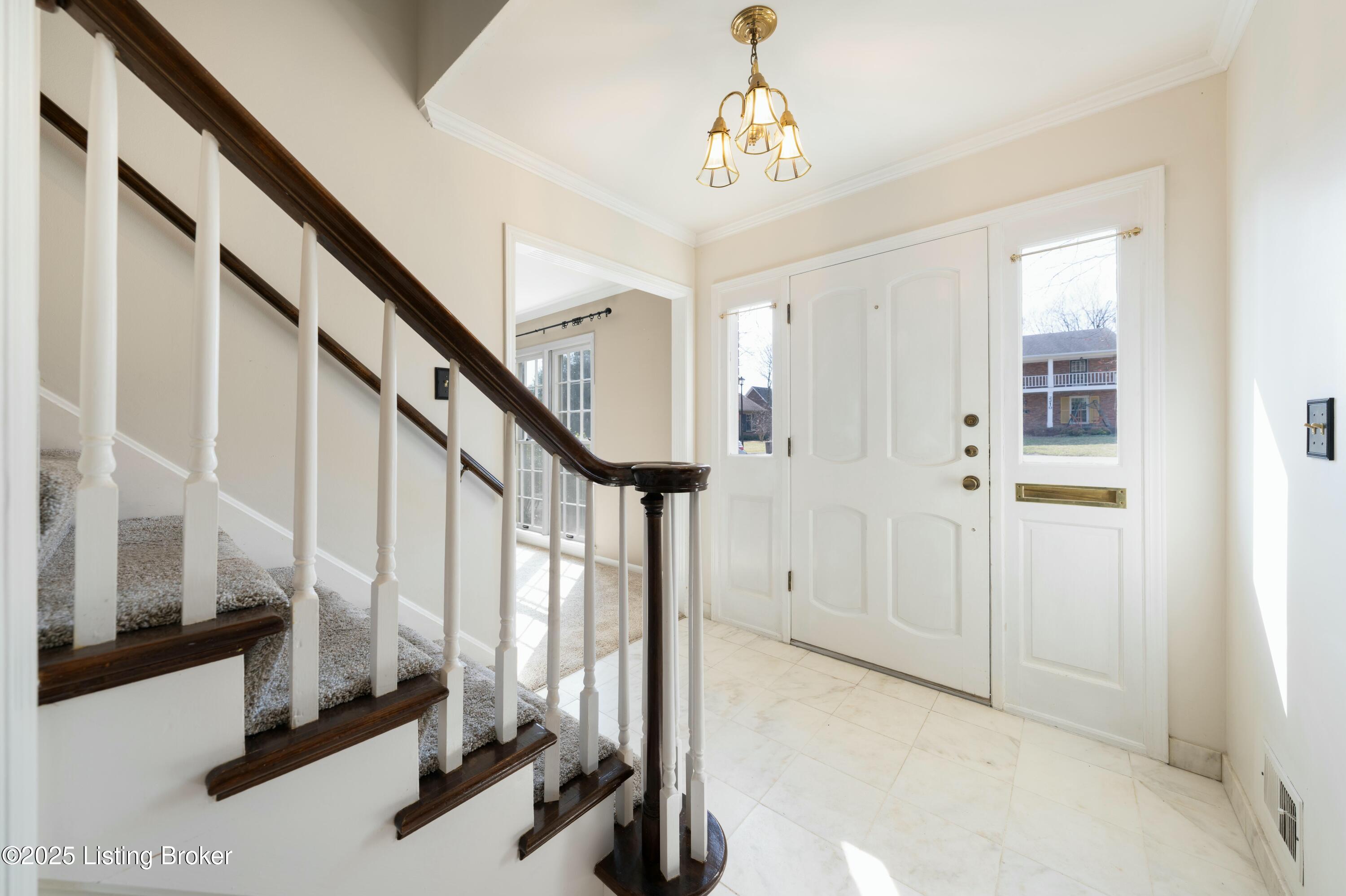 2209 Douglass Woods Ct