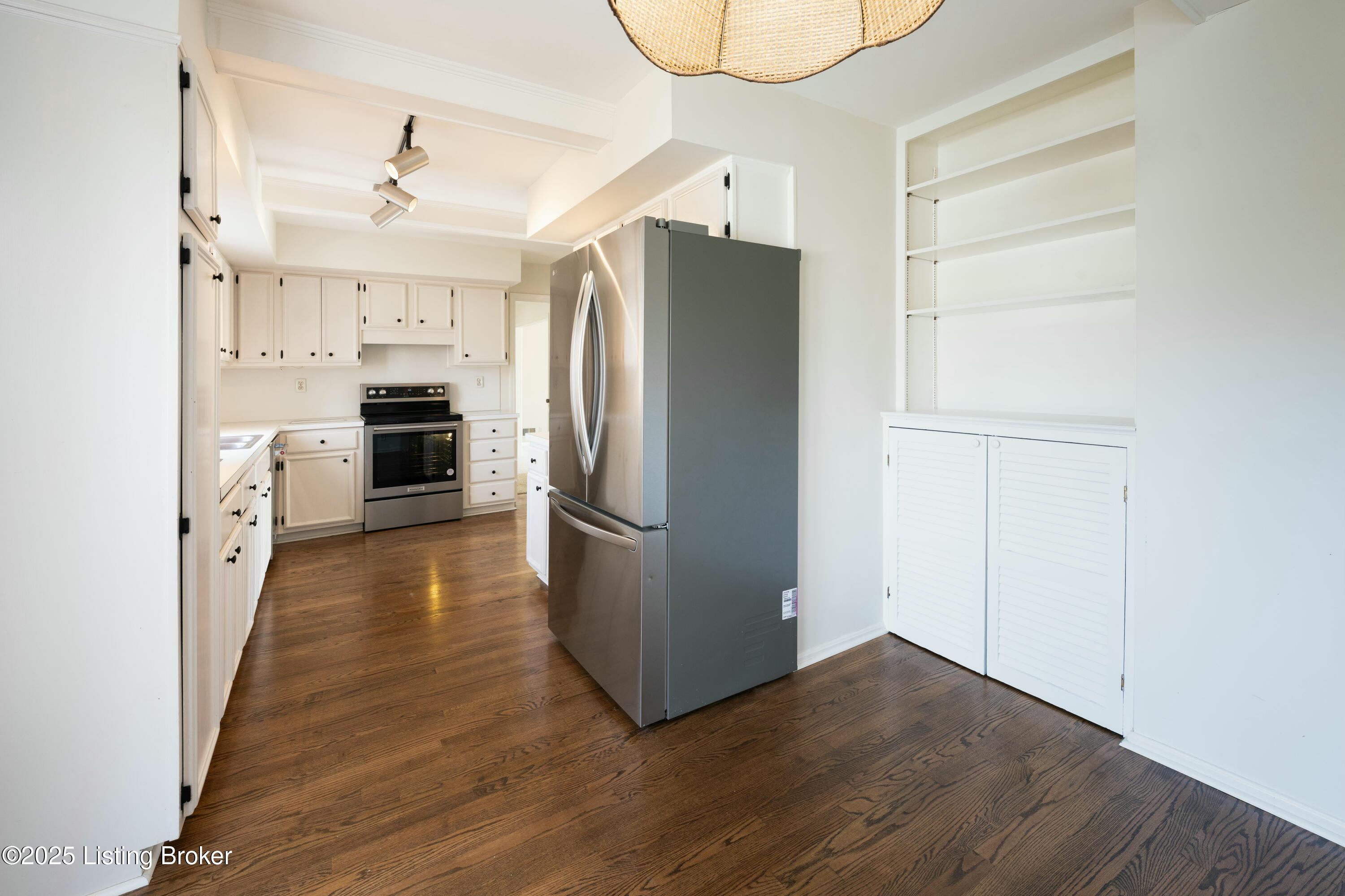 2209 Douglass Woods Ct