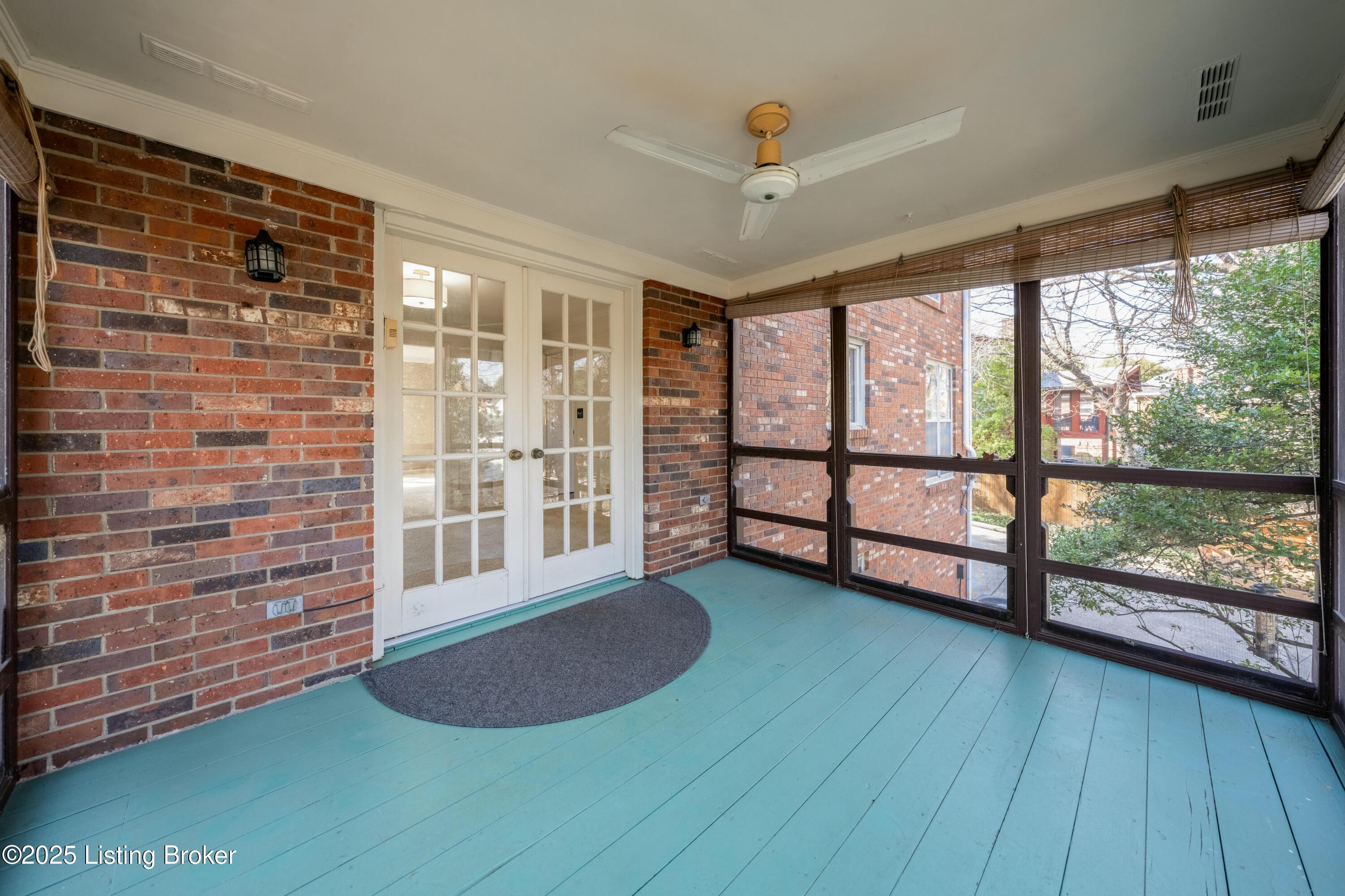 2209 Douglass Woods Ct