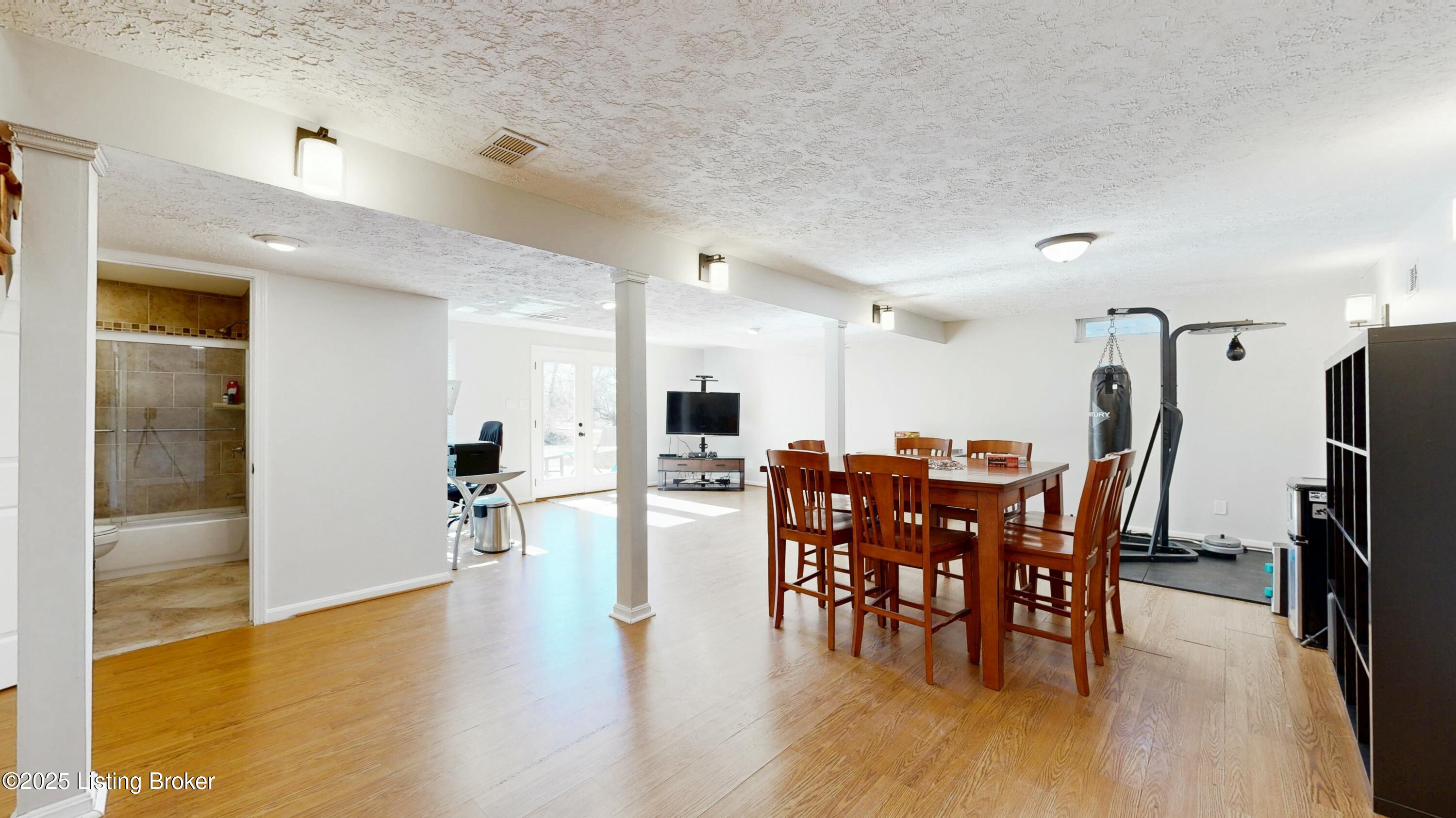 1016 Garden Creek Cir