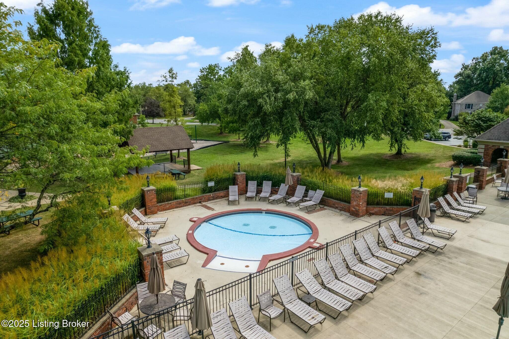 1016 Garden Creek Cir