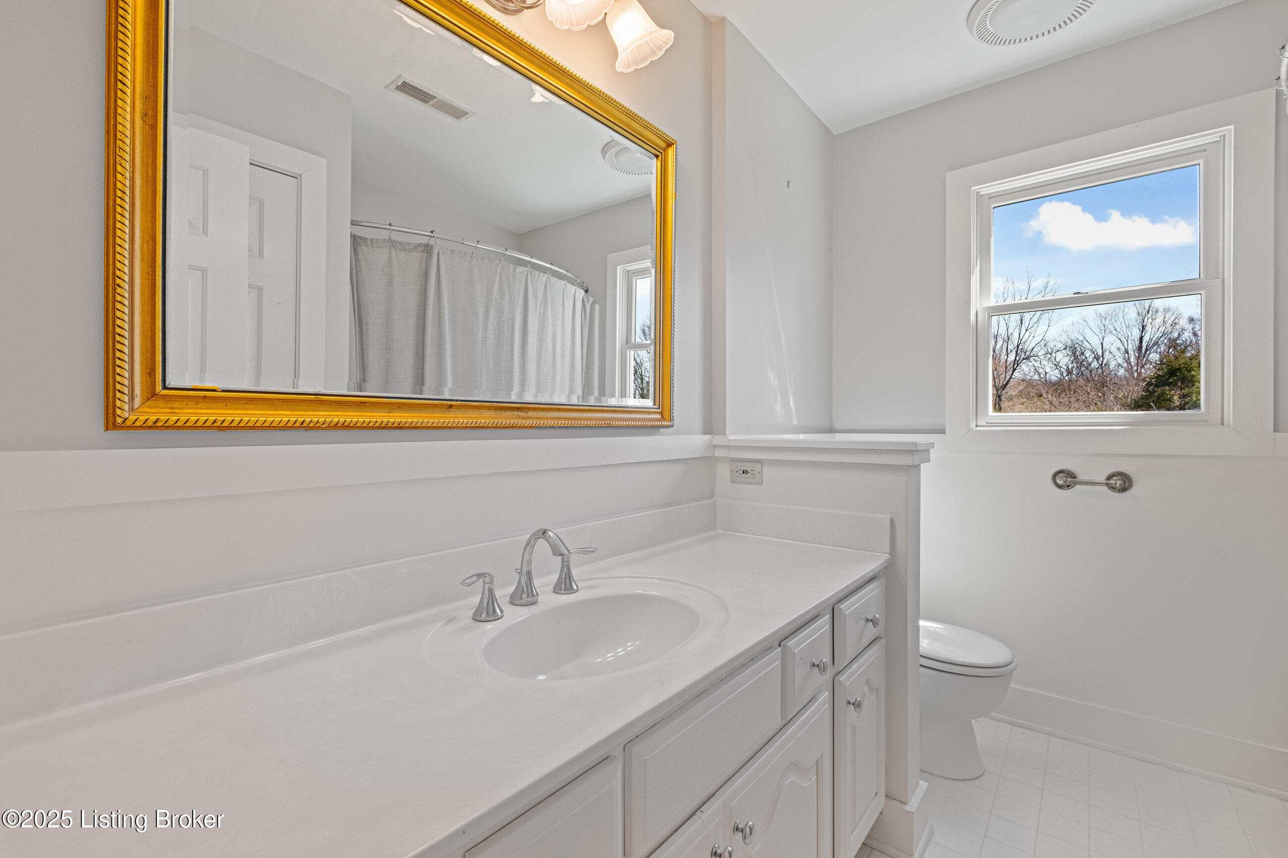 2337 Ash Run Ln