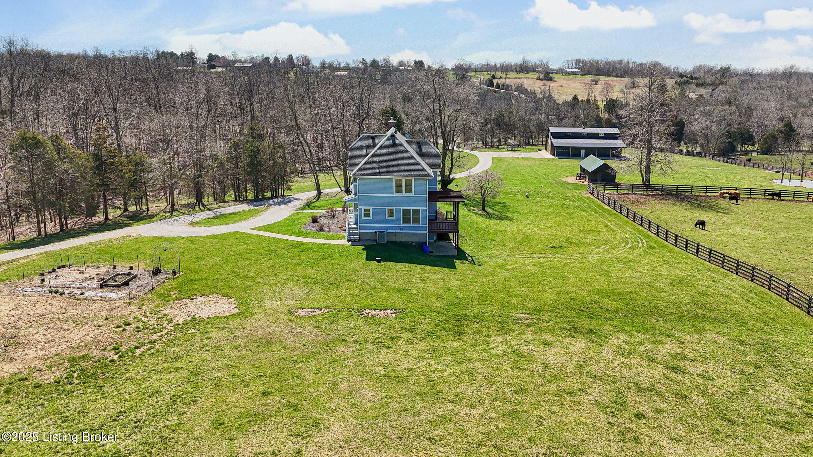 2337 Ash Run Ln