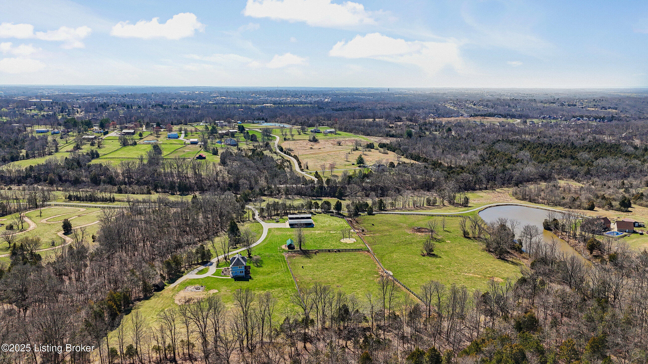 2337 Ash Run Ln