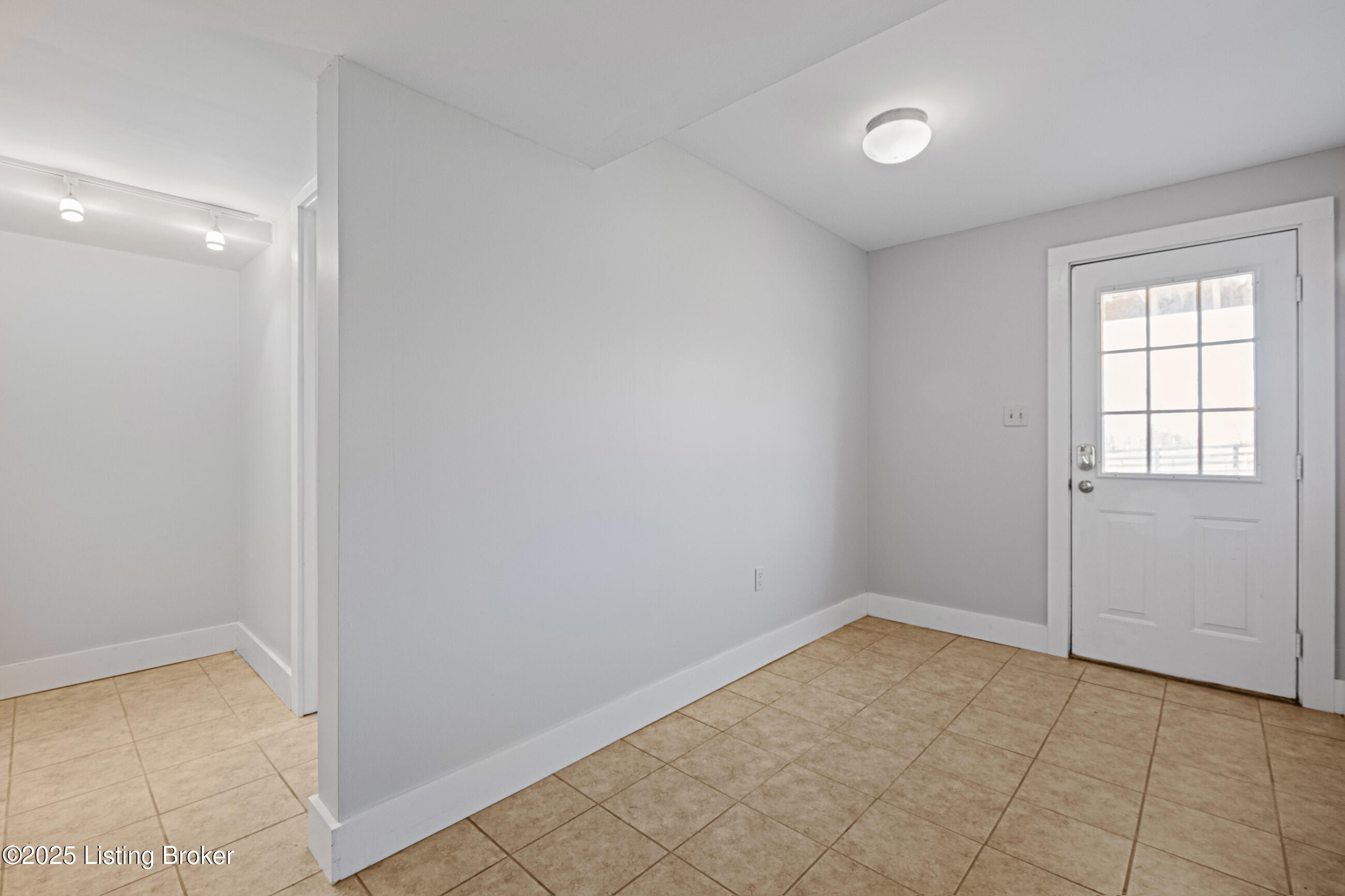 2337 Ash Run Ln