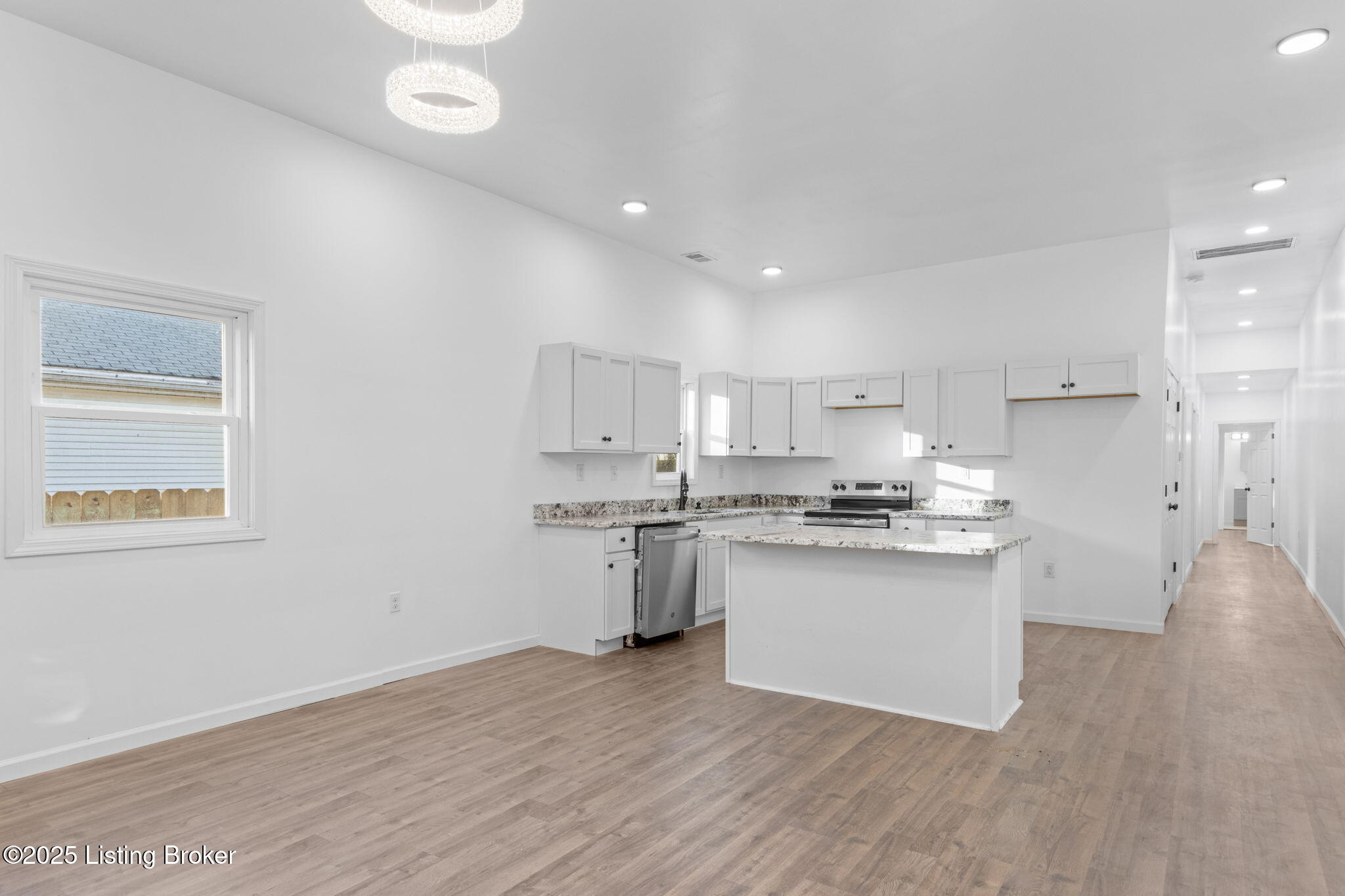 1767 Wilson Ave