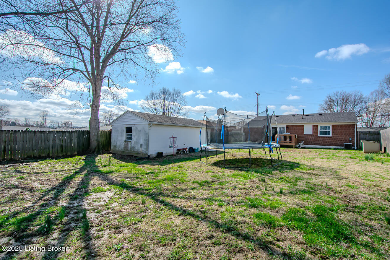4115 Kurtz Ave