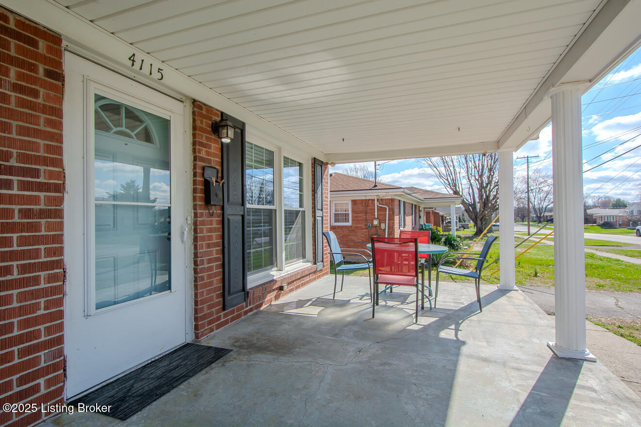 4115 Kurtz Ave