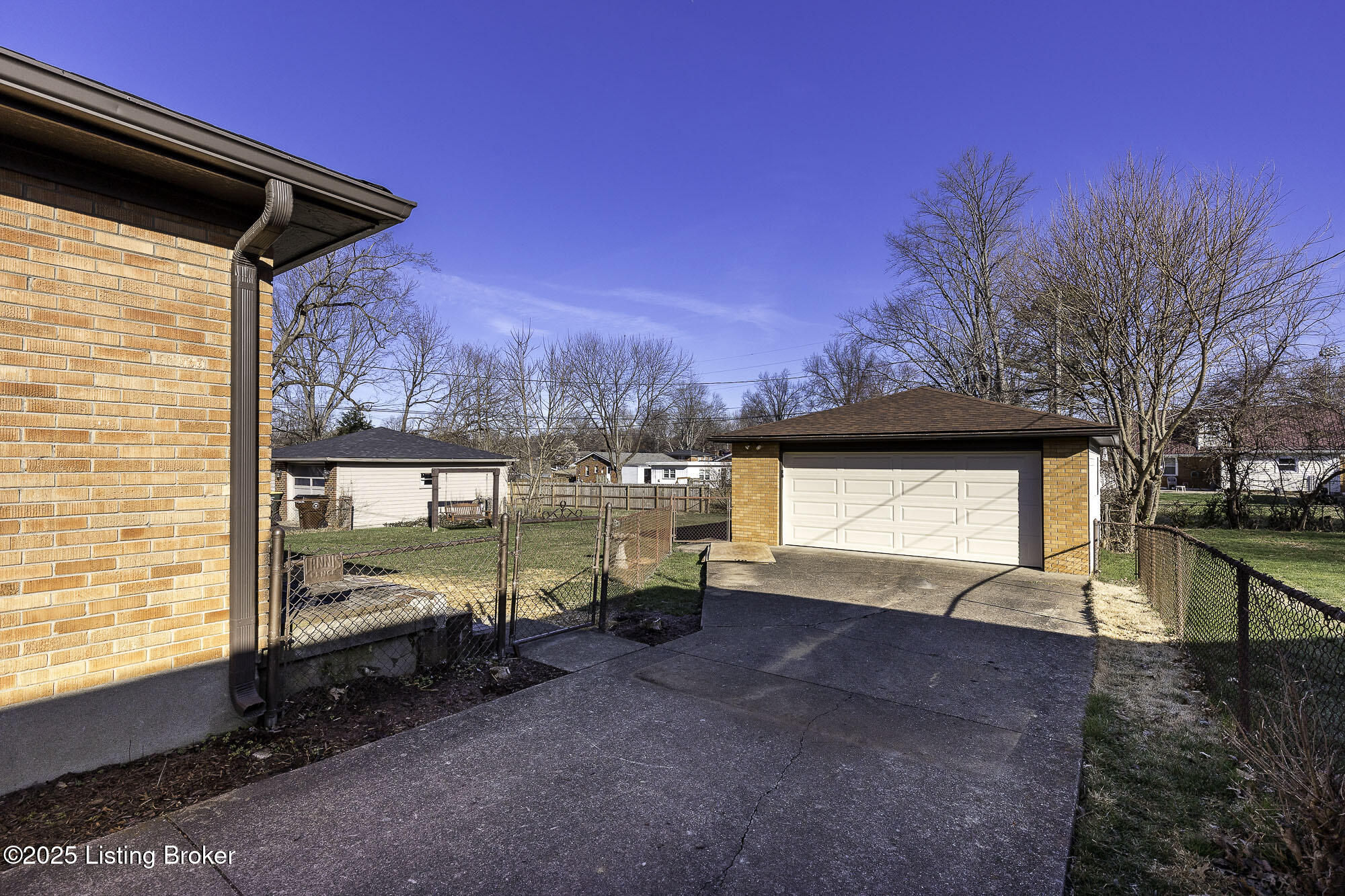 12309 Davidson Dr