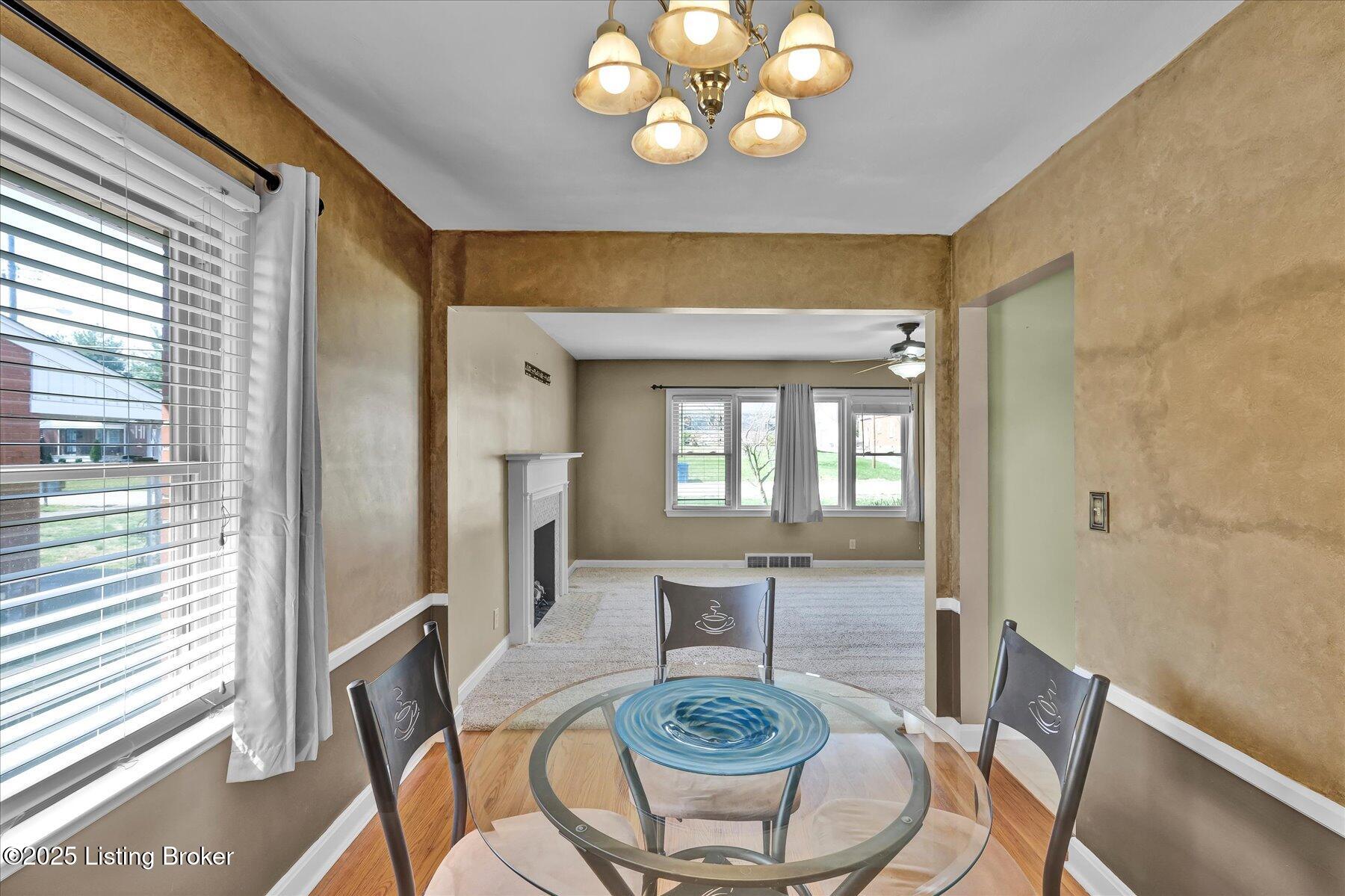 4251 Regina Ln