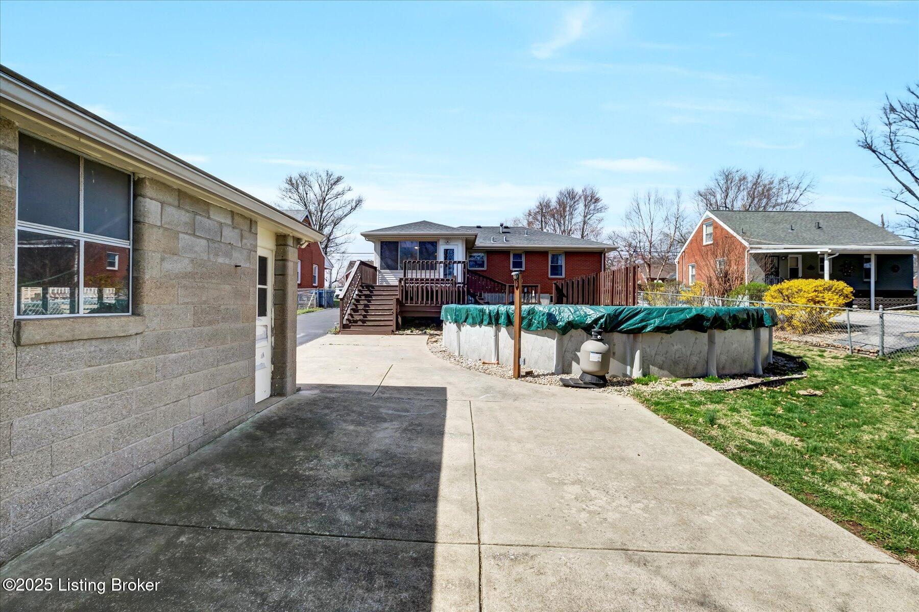 4251 Regina Ln