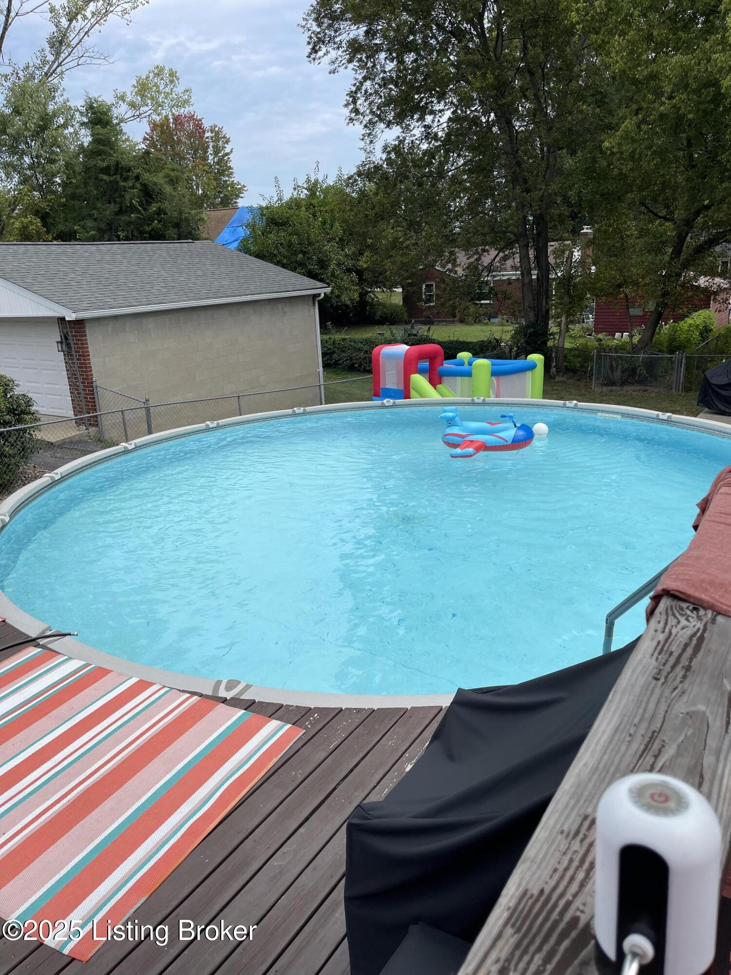 4251 Regina Ln