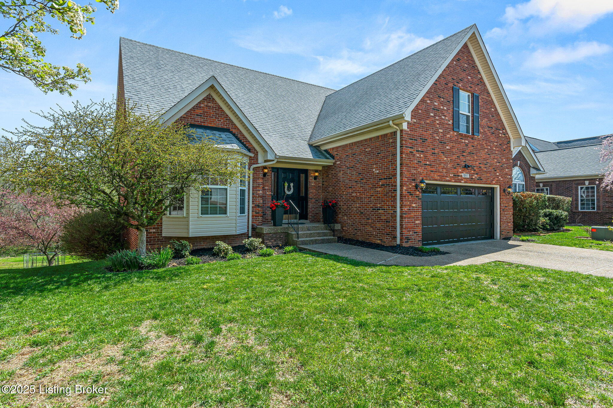 10117 Springhurst Gardens Cir