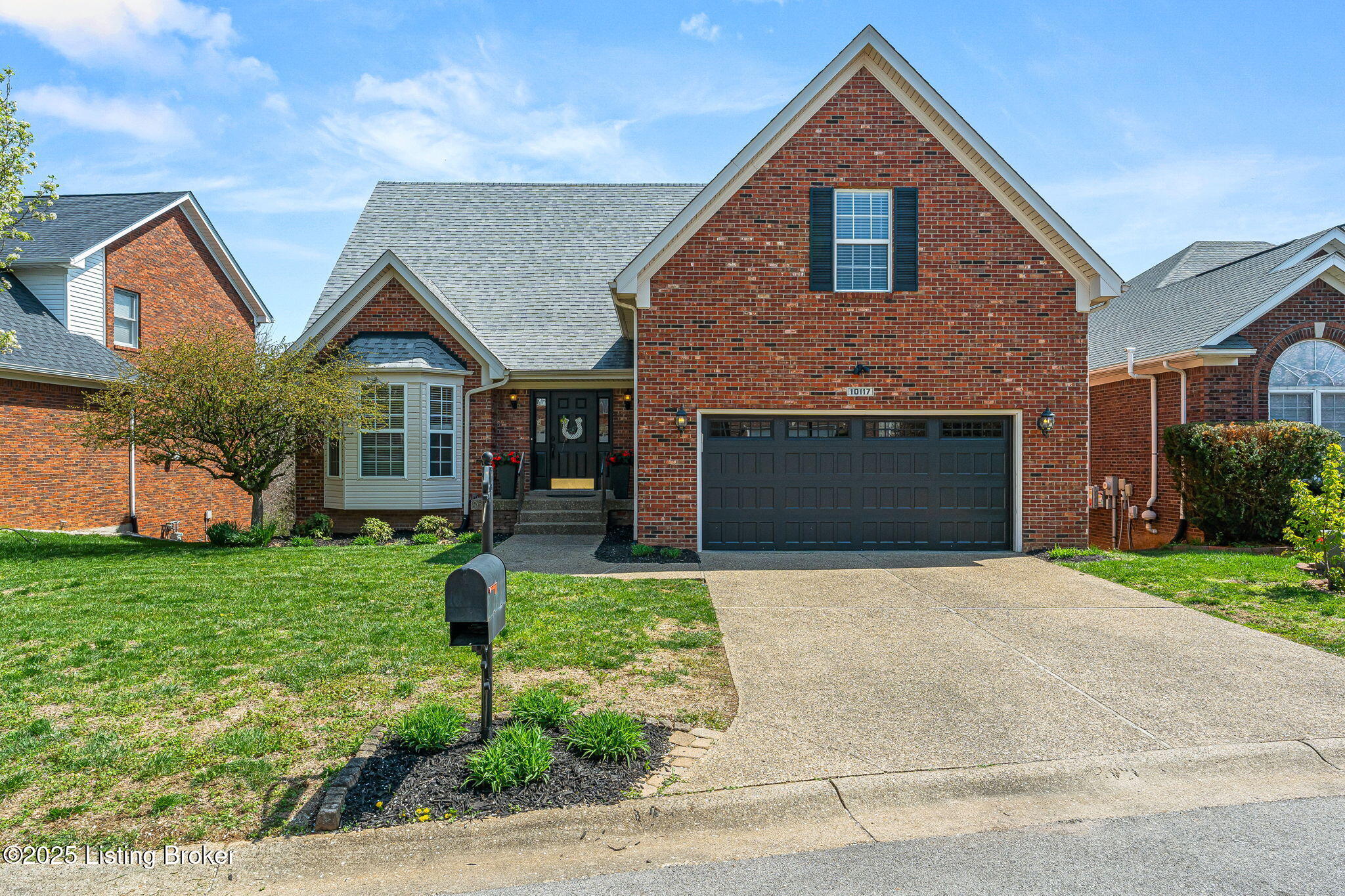 10117 Springhurst Gardens Cir
