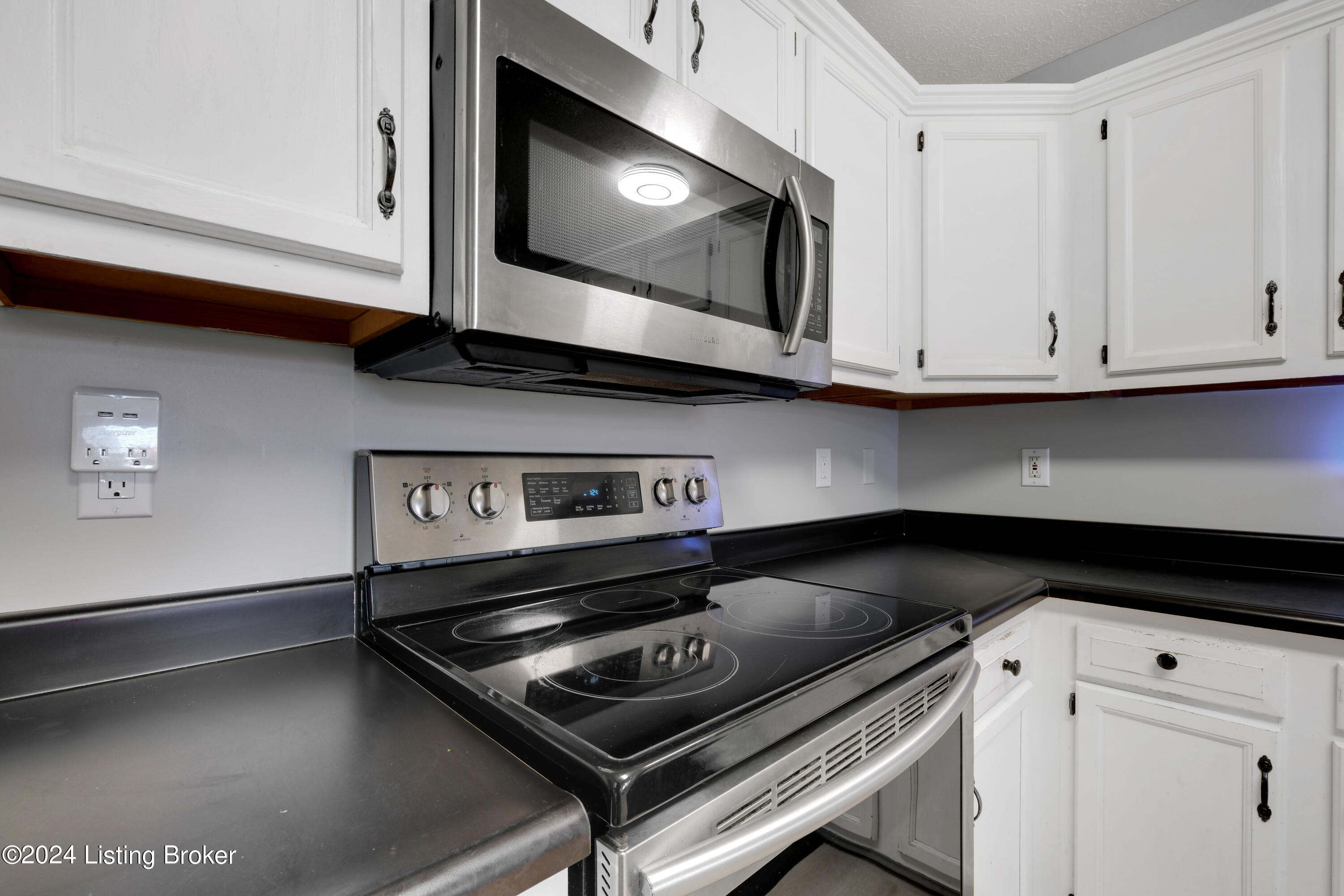 80 Worningford Dr