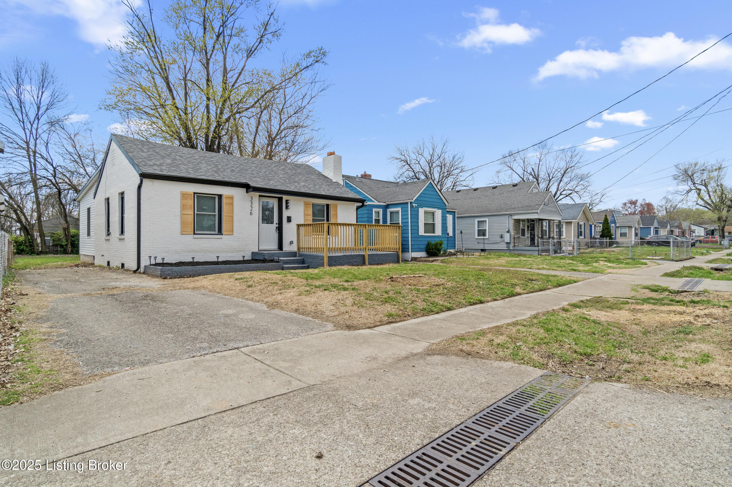 3326 Penway Ave