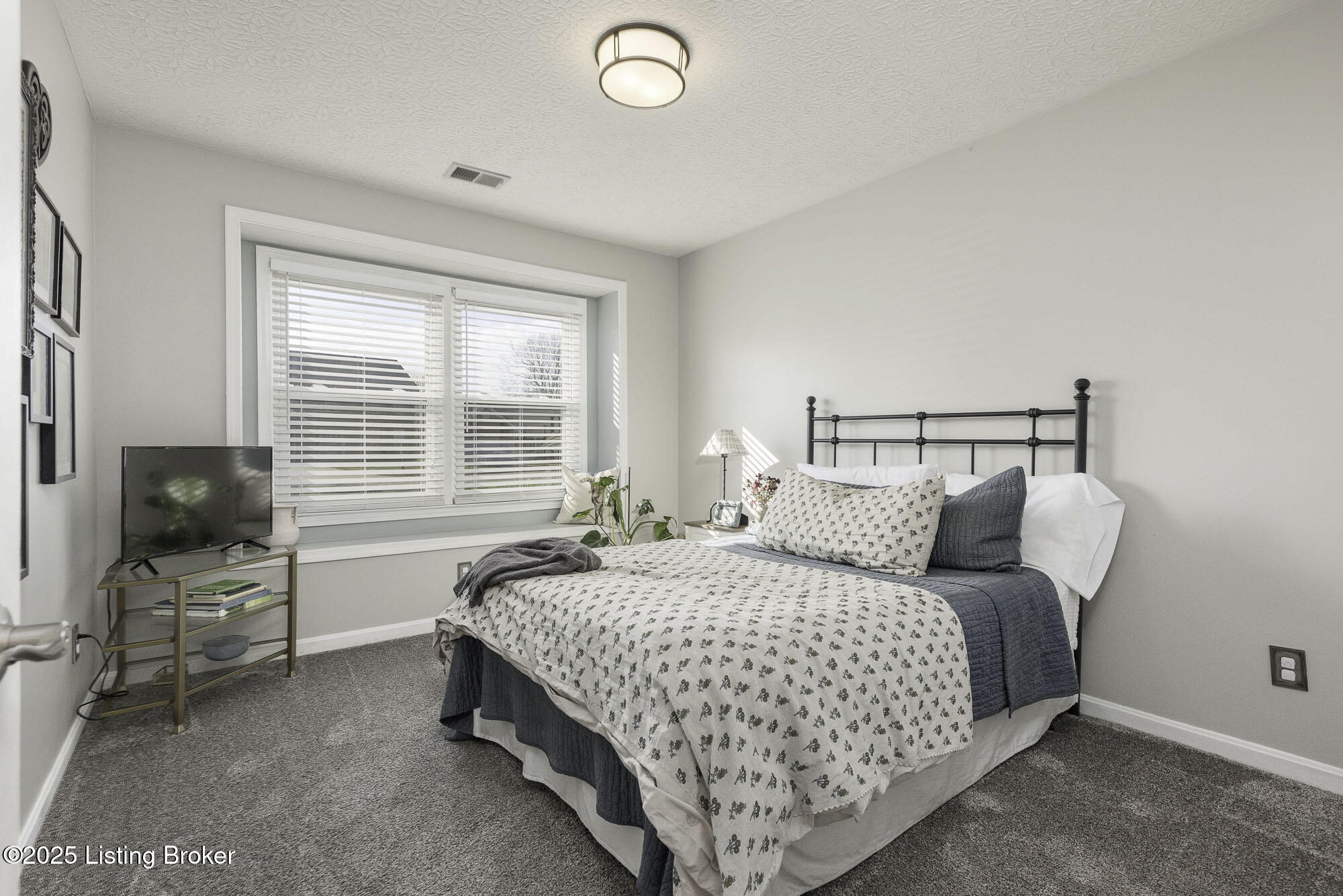 10803 Silvermoon Ct