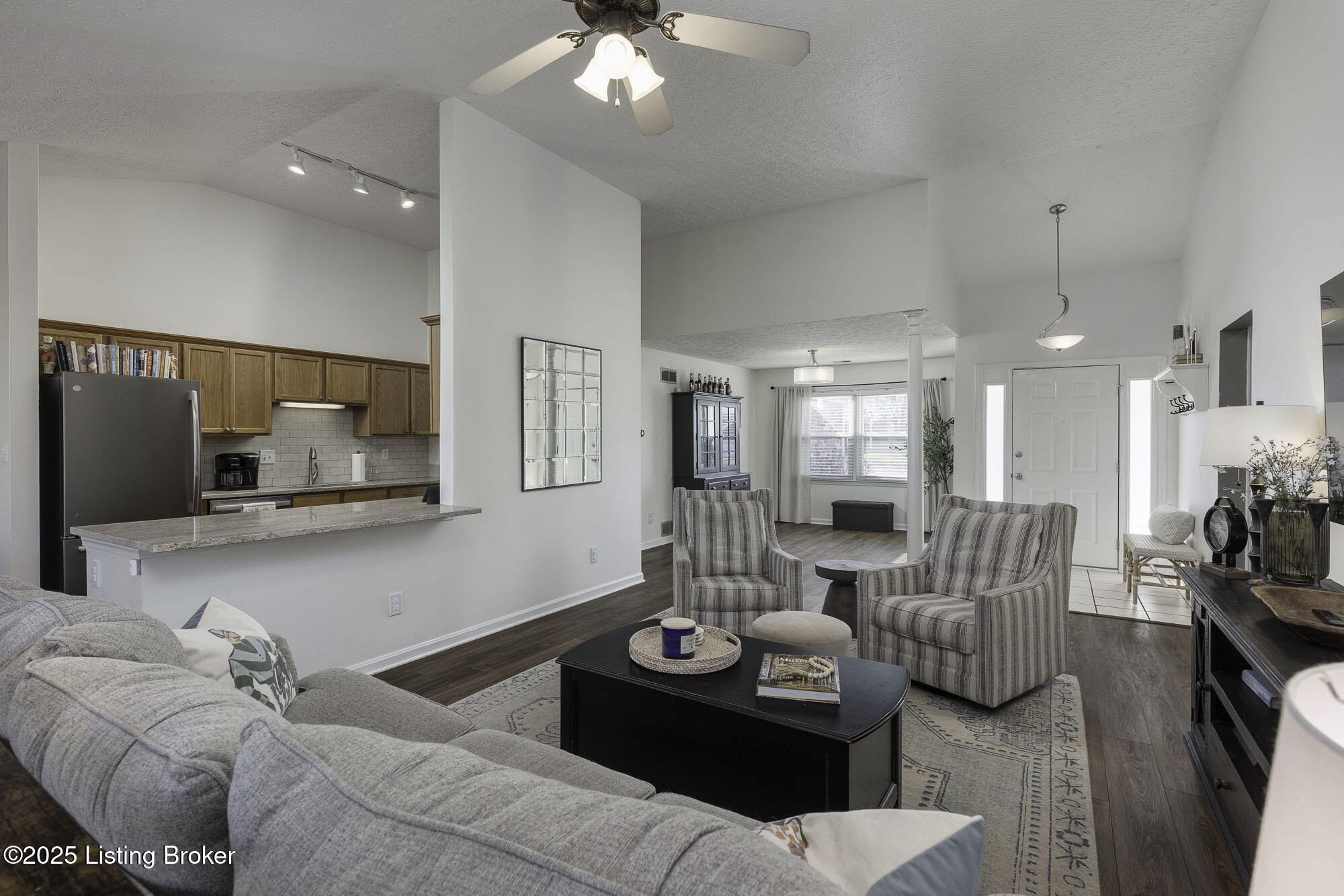10803 Silvermoon Ct