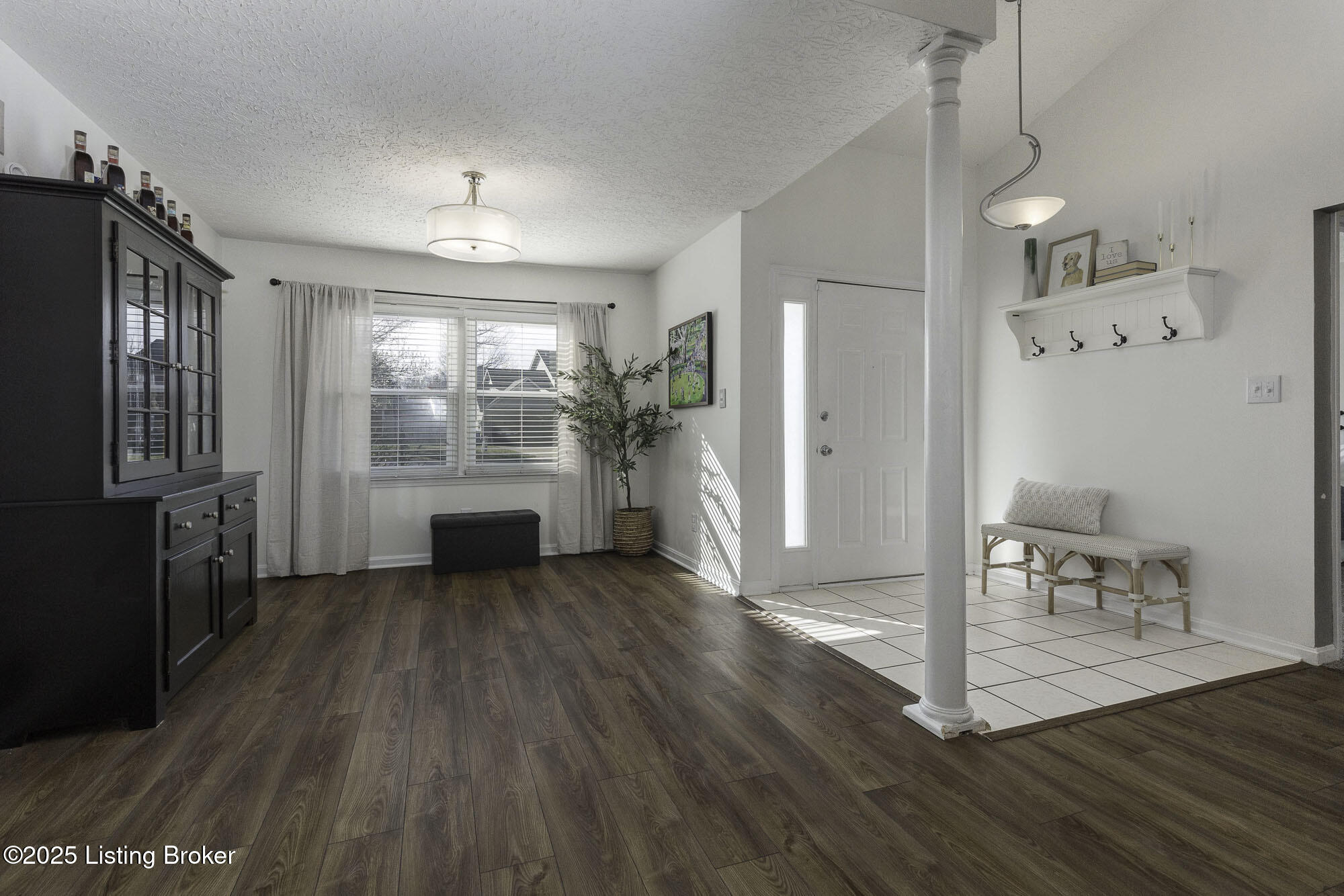 10803 Silvermoon Ct