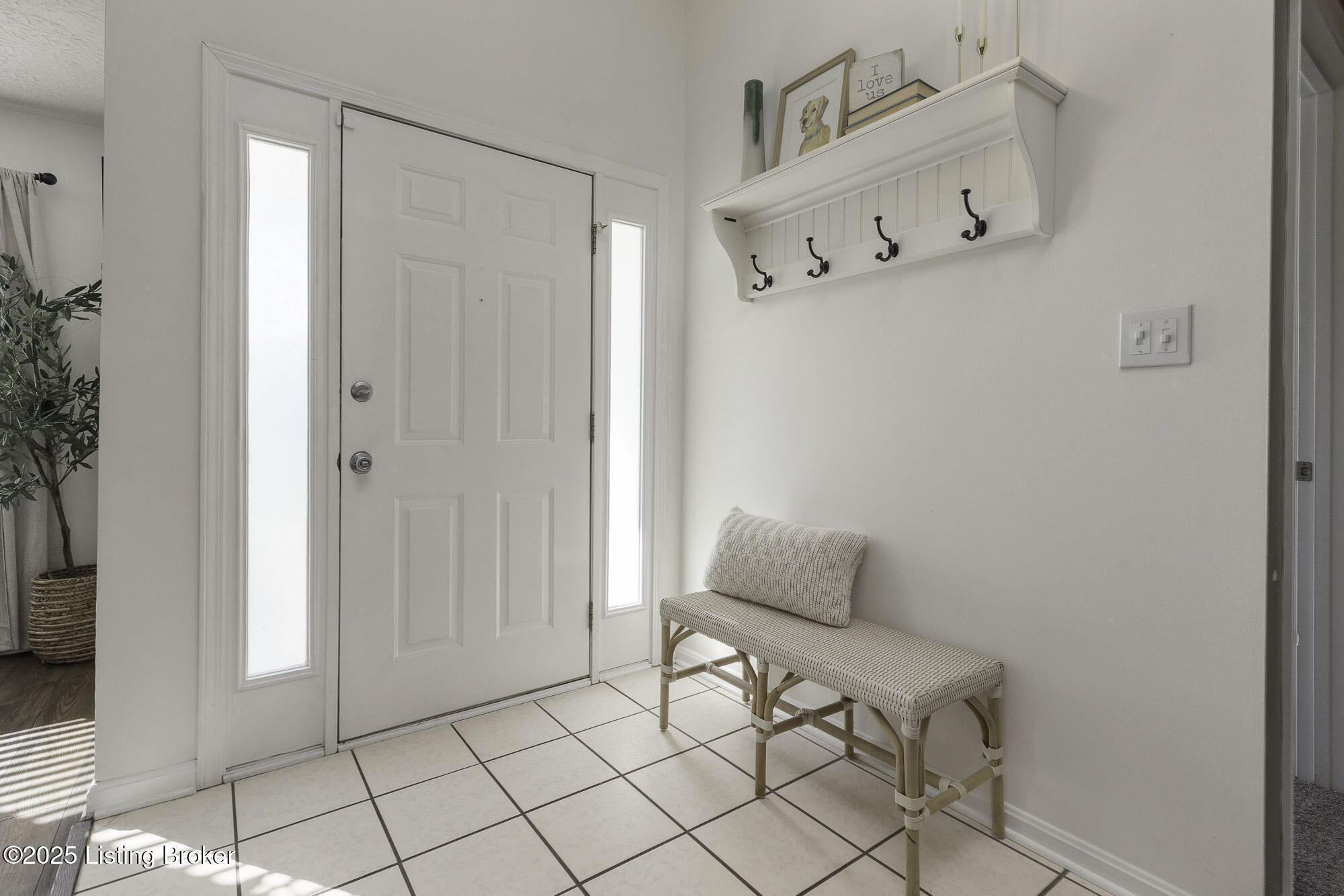 10803 Silvermoon Ct