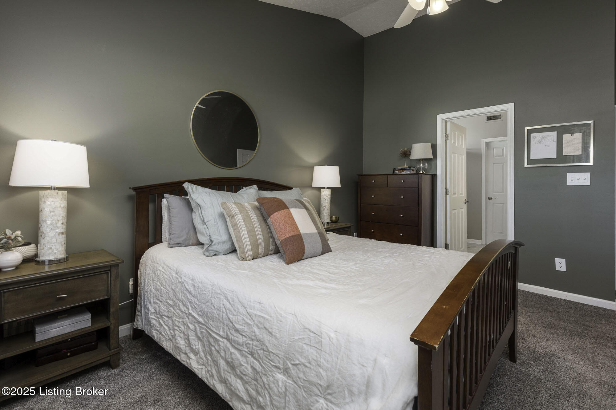 10803 Silvermoon Ct