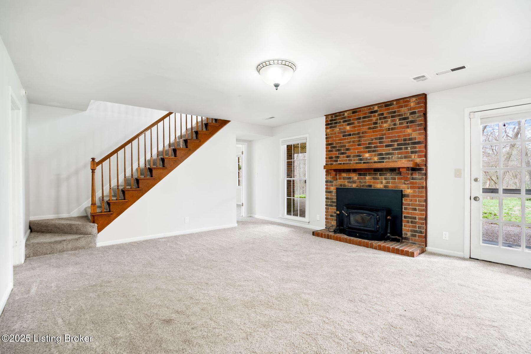 6605 Gunpowder Ln