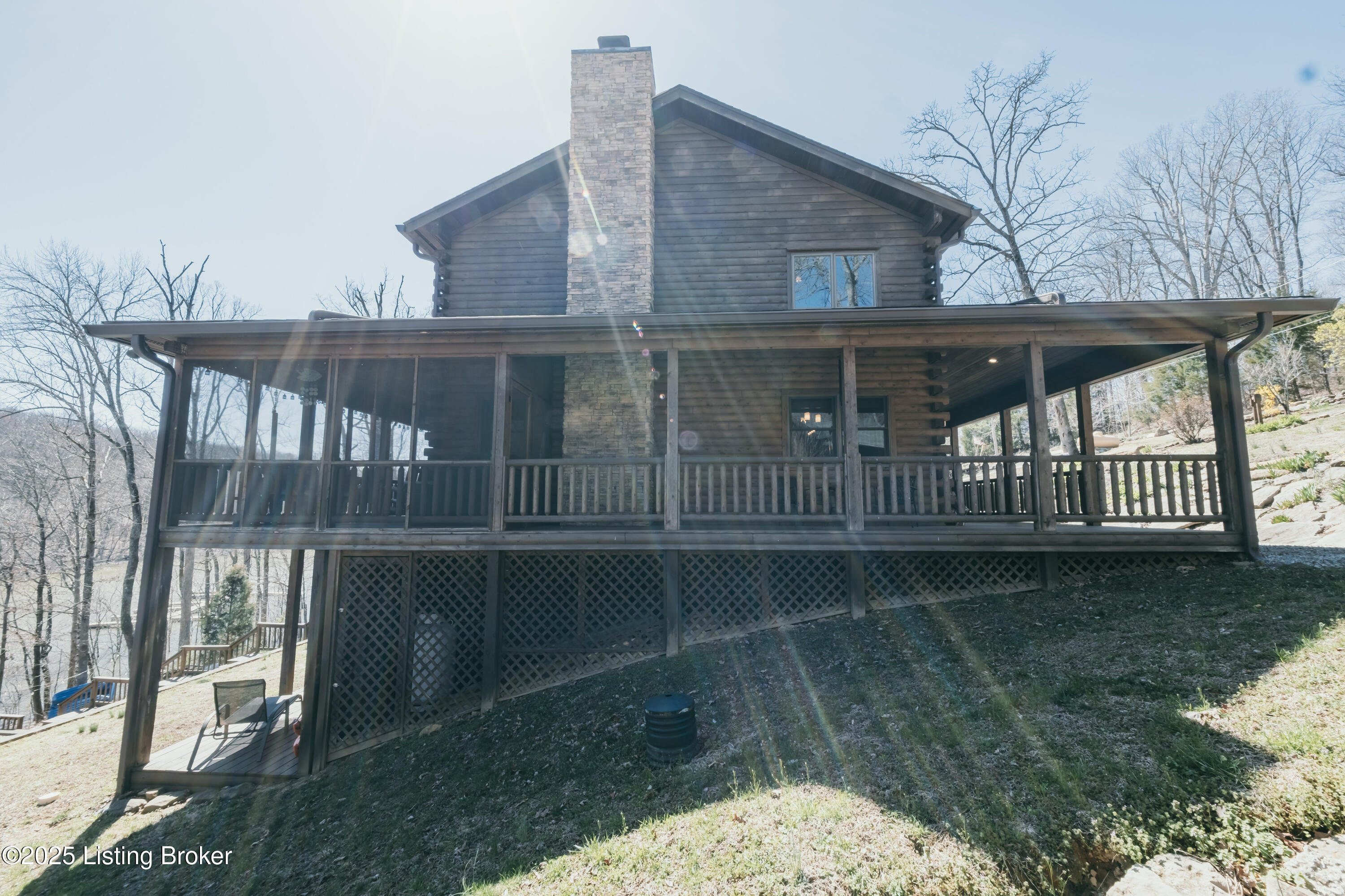 387 Timberlake Ln, McDaniels
