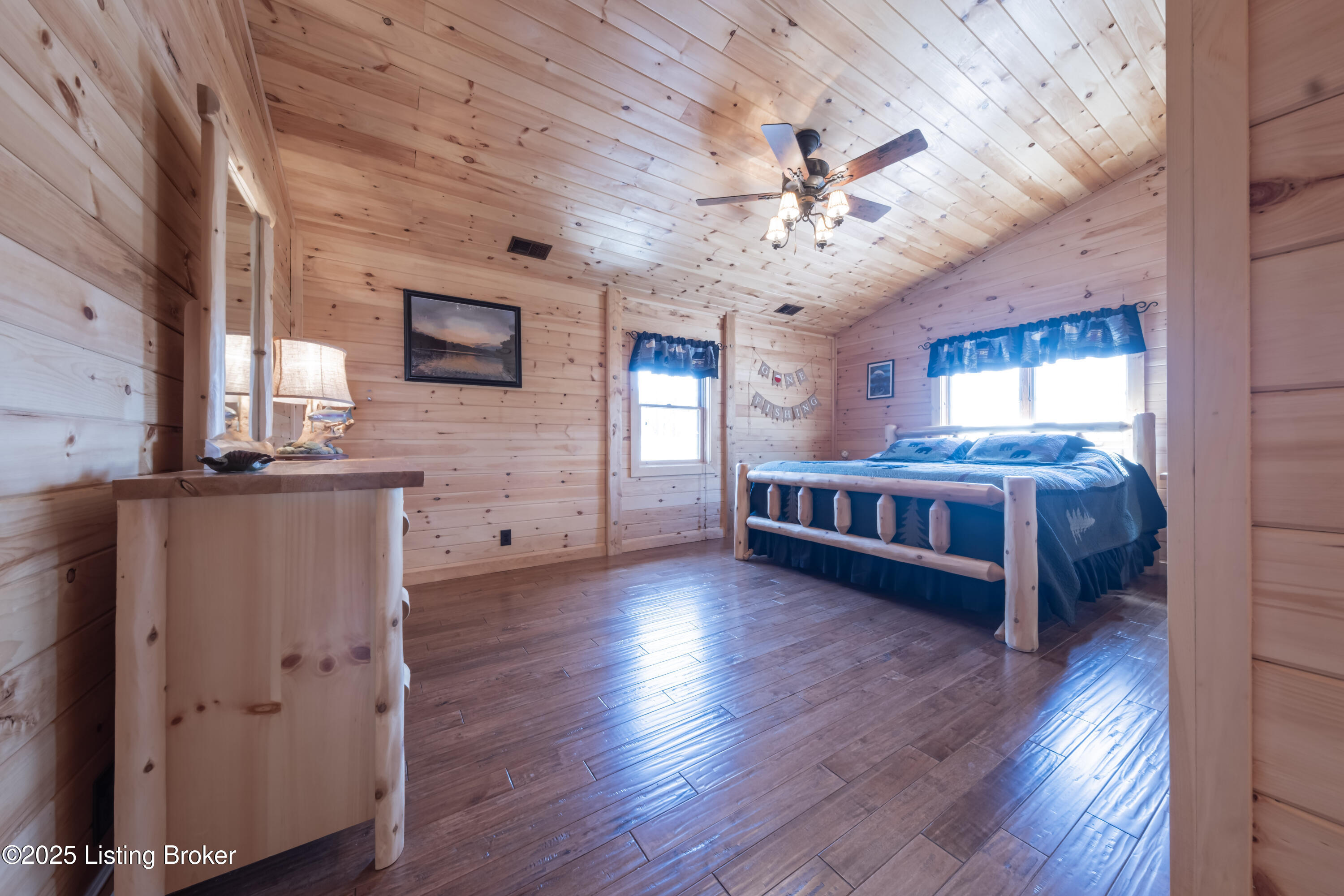 387 Timberlake Ln, McDaniels