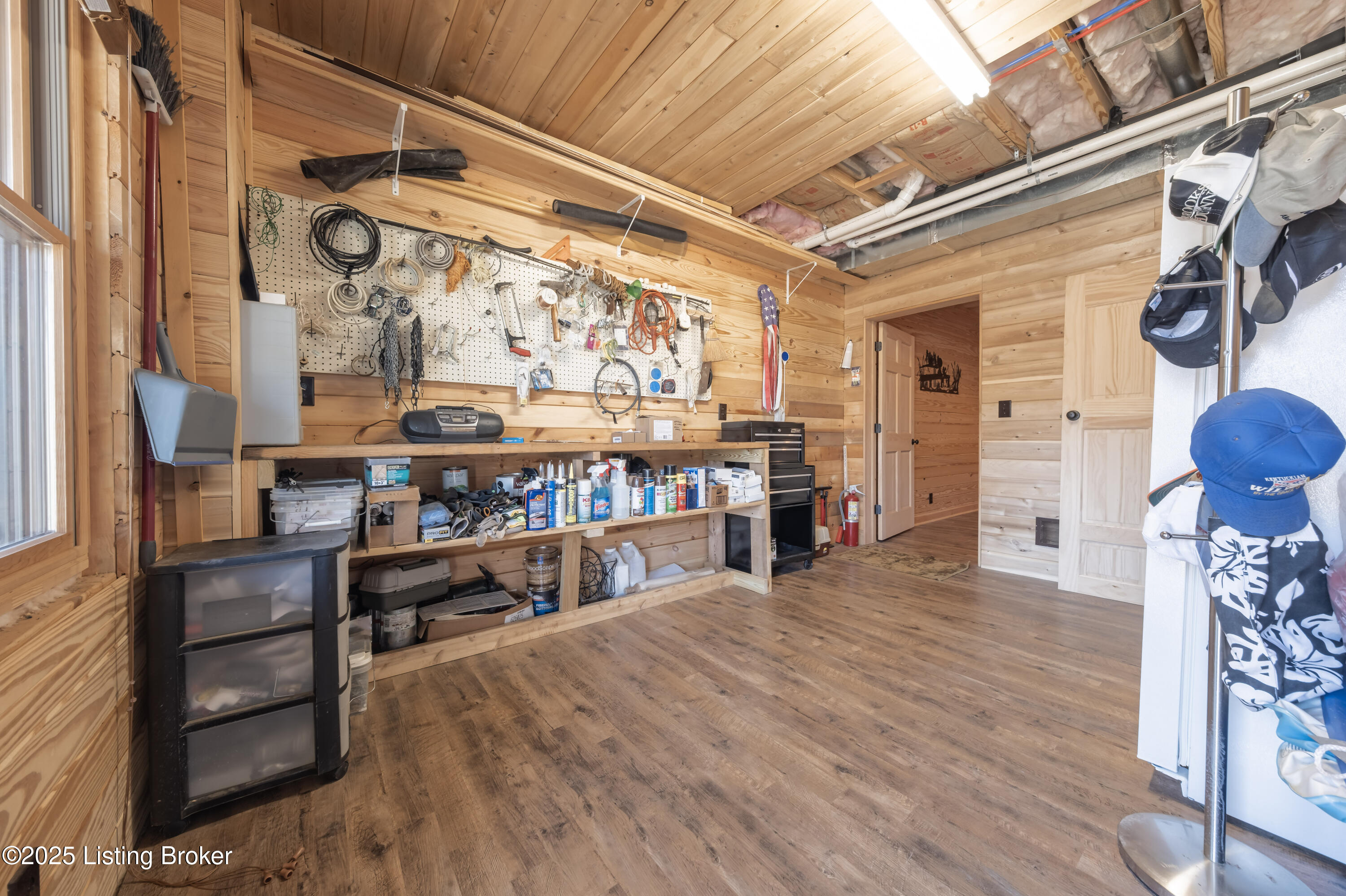 387 Timberlake Ln, McDaniels