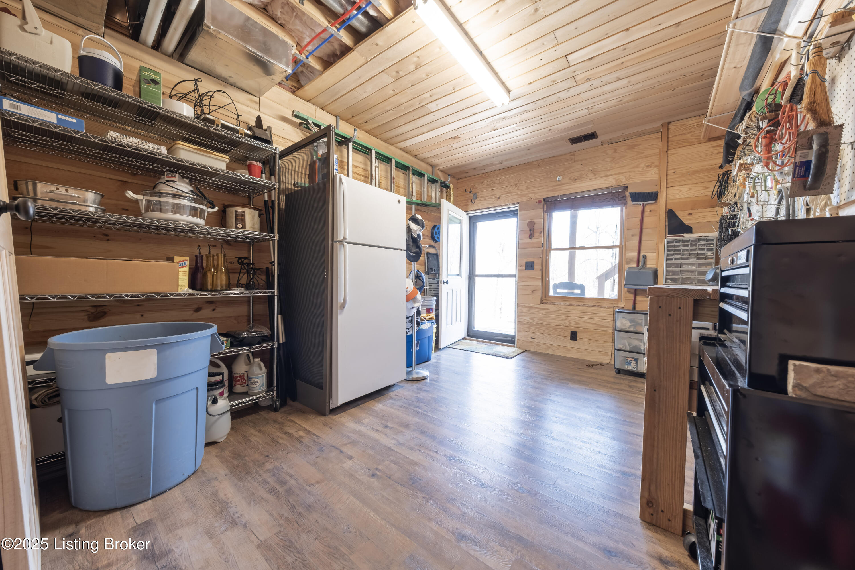 387 Timberlake Ln, McDaniels